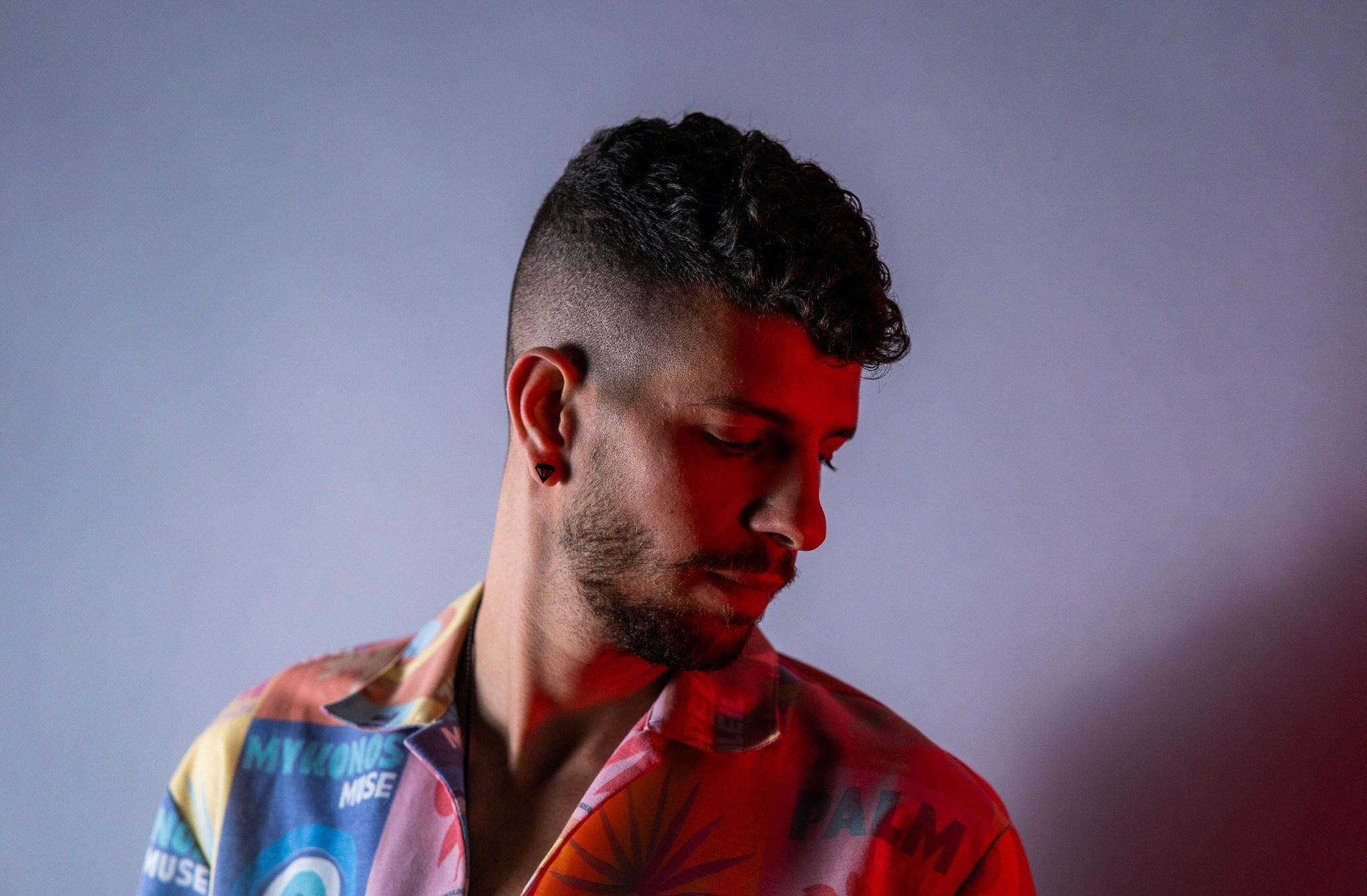 צילומי סטודיו ודוגמנות. יותם שחר צילום ועריכה