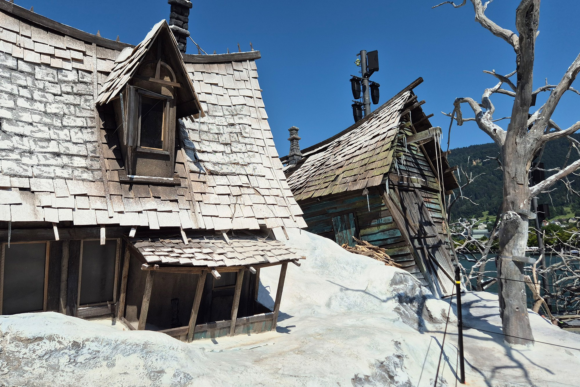 Брегенц. Elina Reisen. Туристическое агентство в Аугсбурге