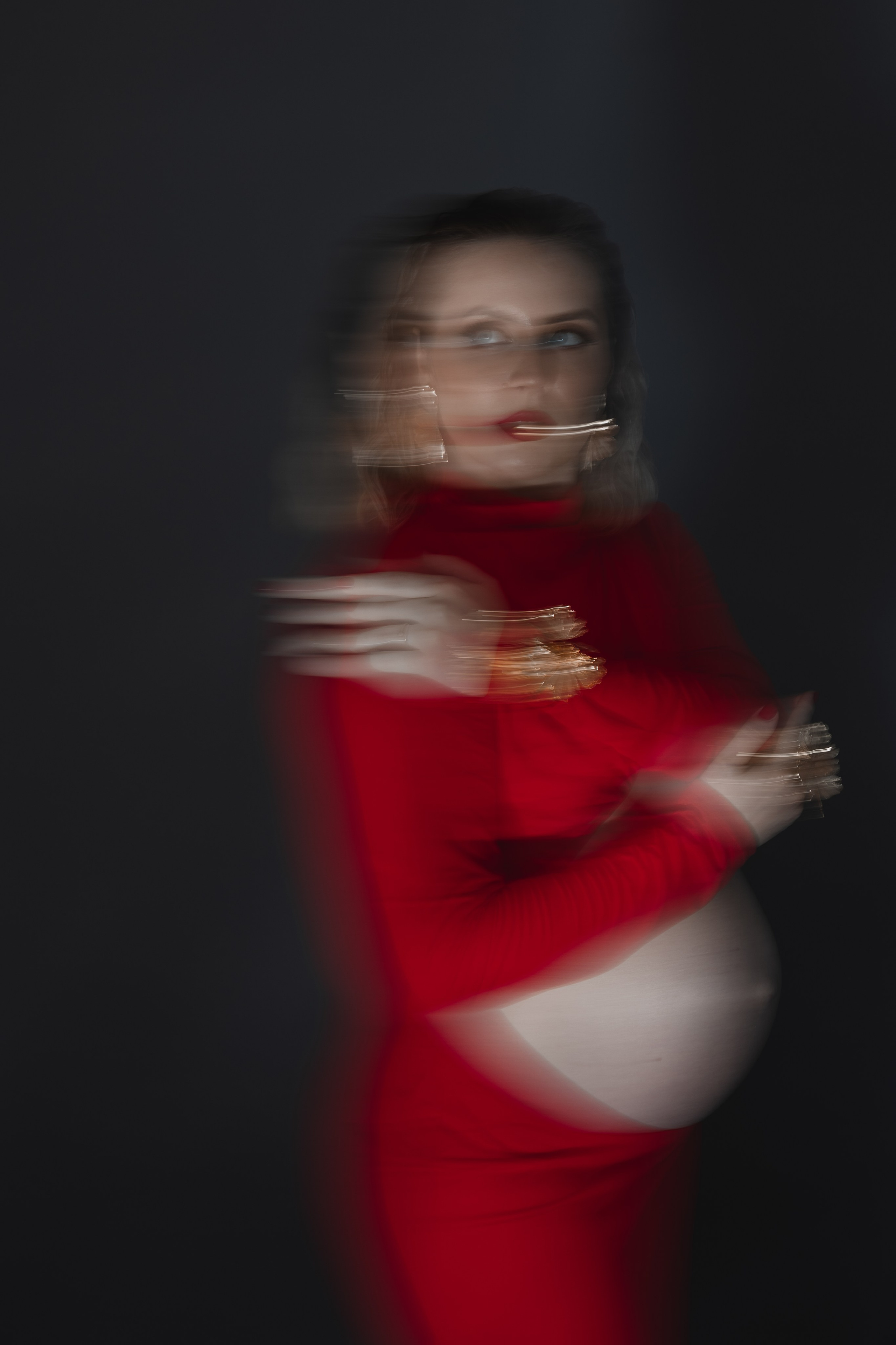 Babybauch Shooting im Fotostudio | Schwangerschaftsfotos in Bochum. Hochzeitsfotografin Bochum | Halyna Reiche Fotografie NRW