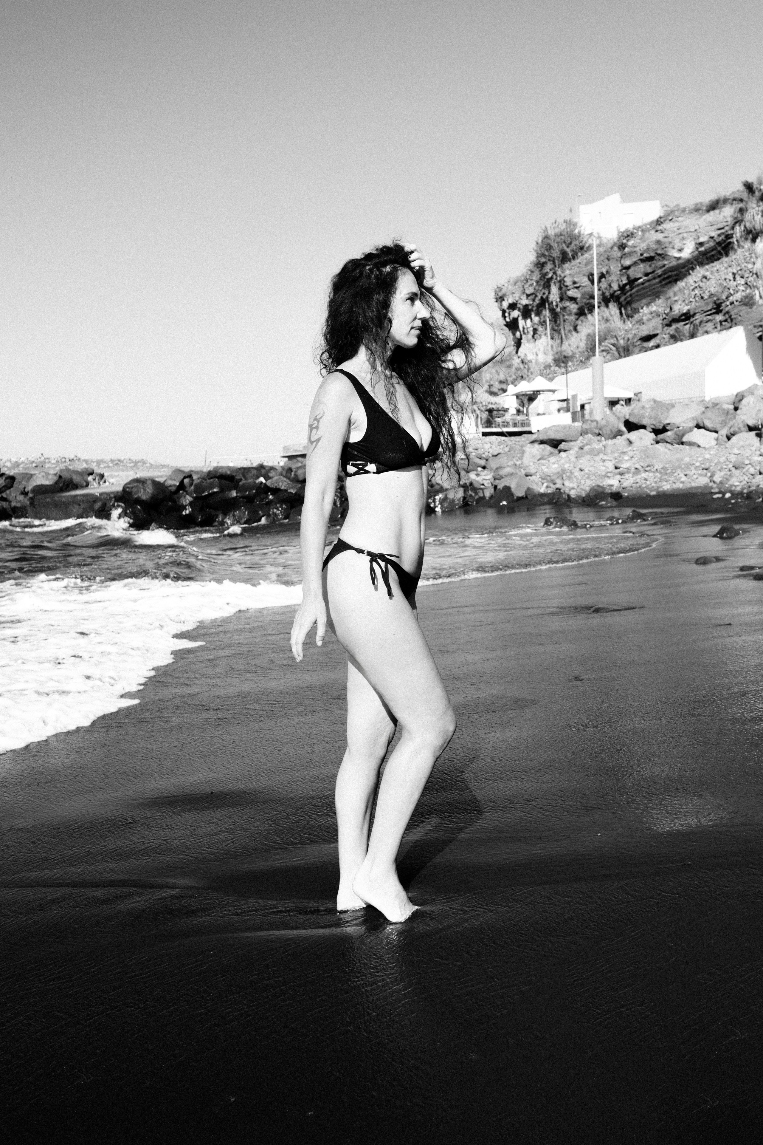 Meggy Câmara de Lobos + ocean. Portrait photographer in Madeira — Marina Shtukina