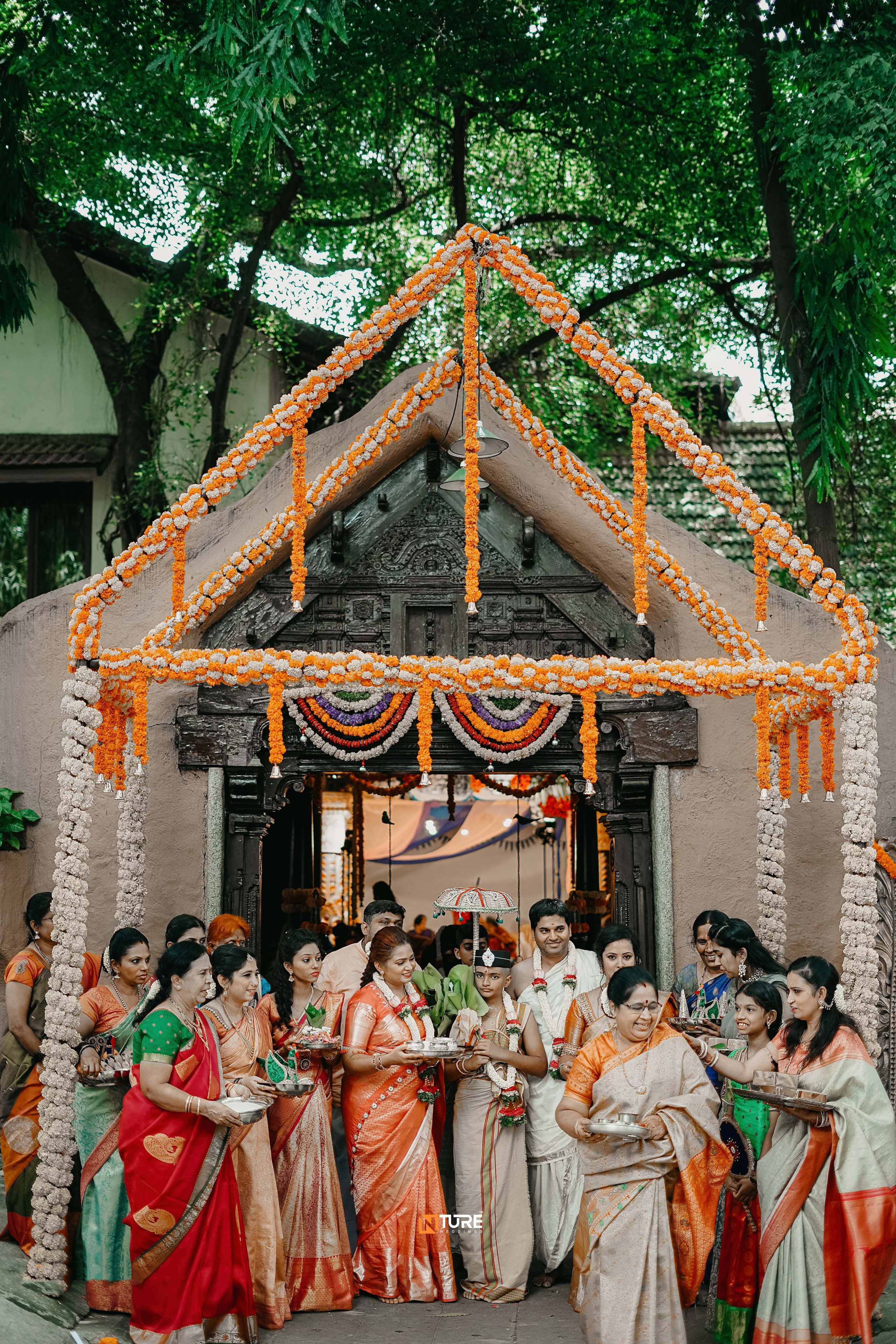 PHOTOS. NTURE WEDDING