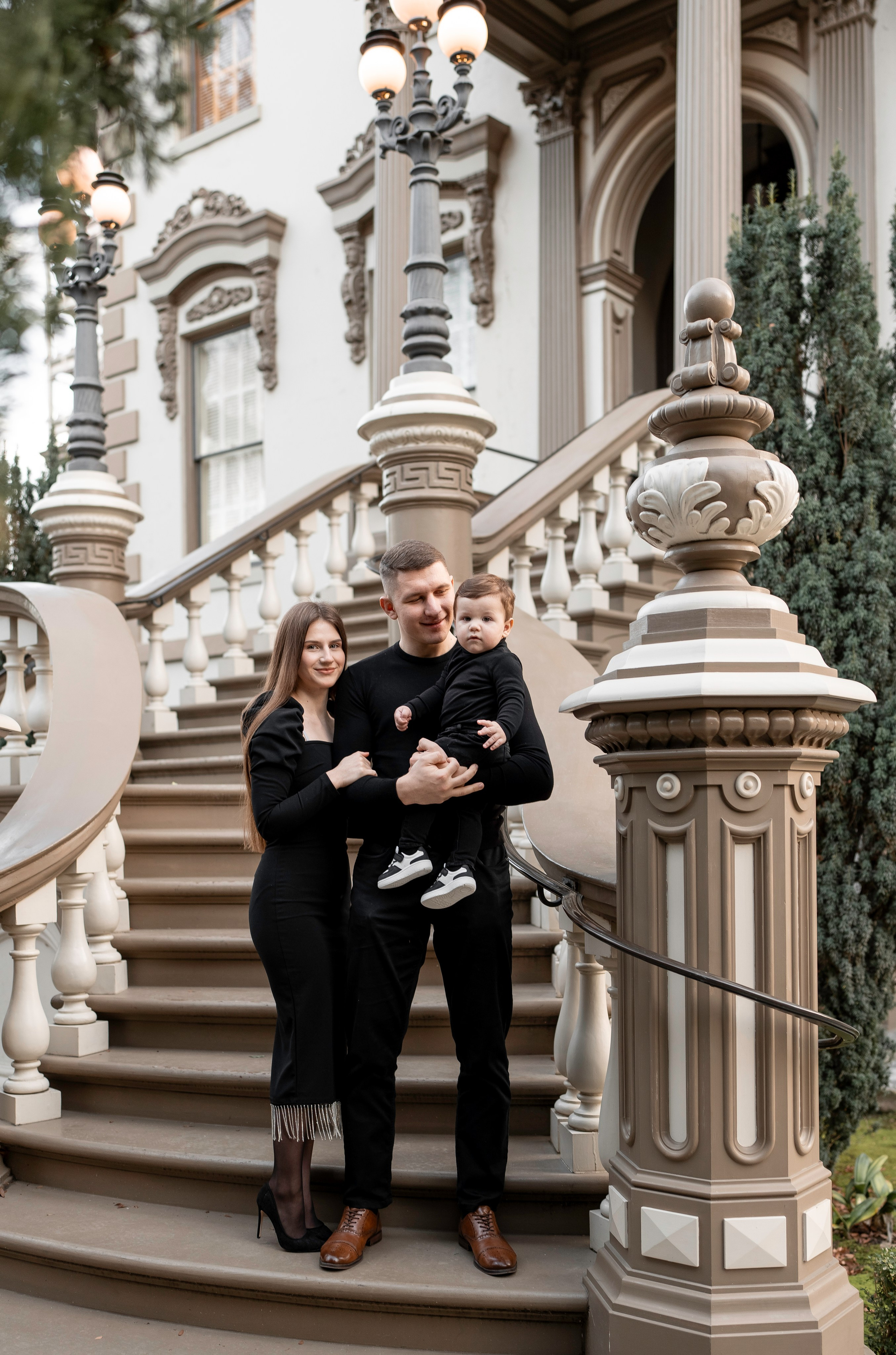 Artem, Nadia & Elisha. Family photographer in Sacramento | Sofia Pavenko