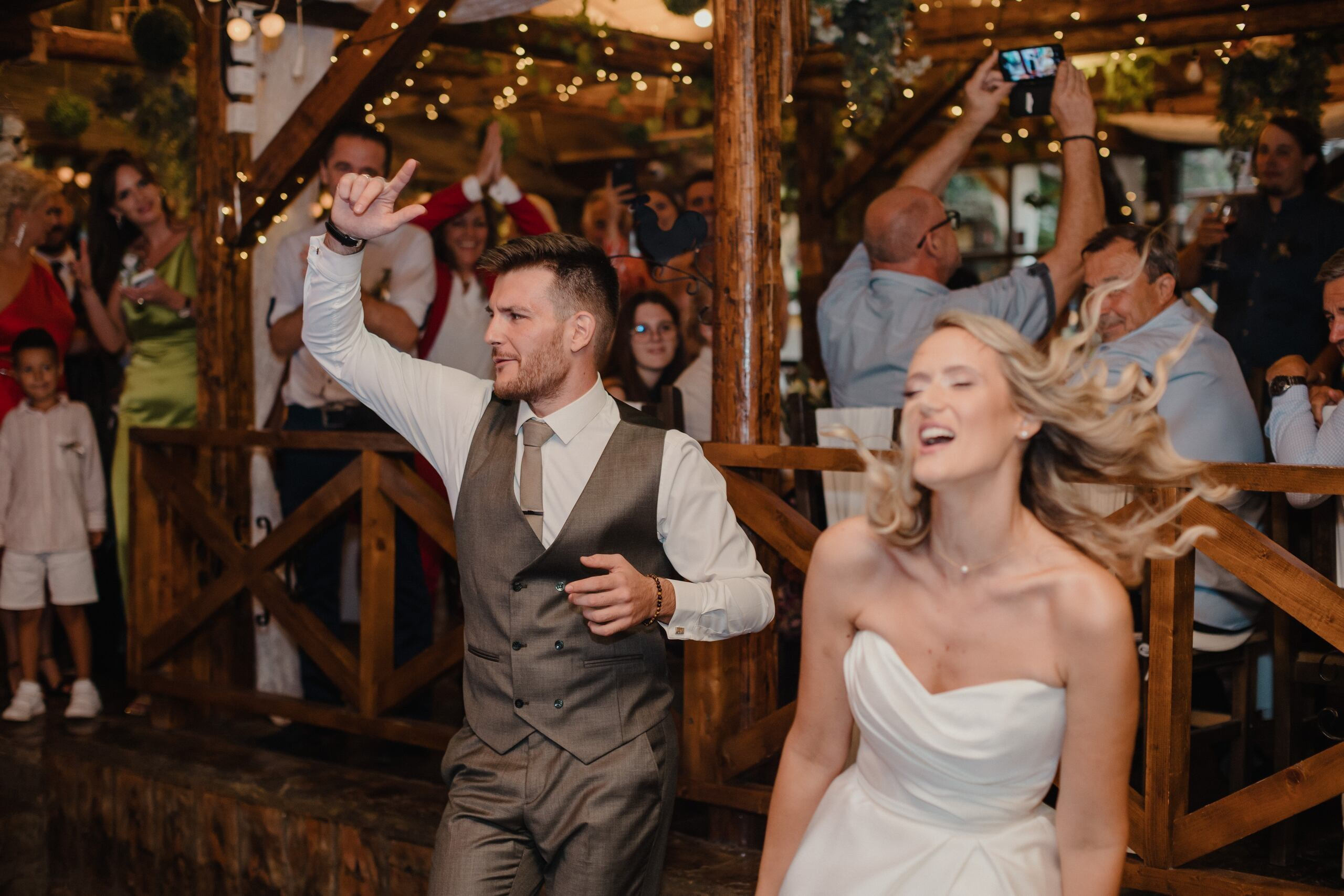 Jovana & Zoran. Wedding photographer based in Novi Sad, Marko Milivojevic