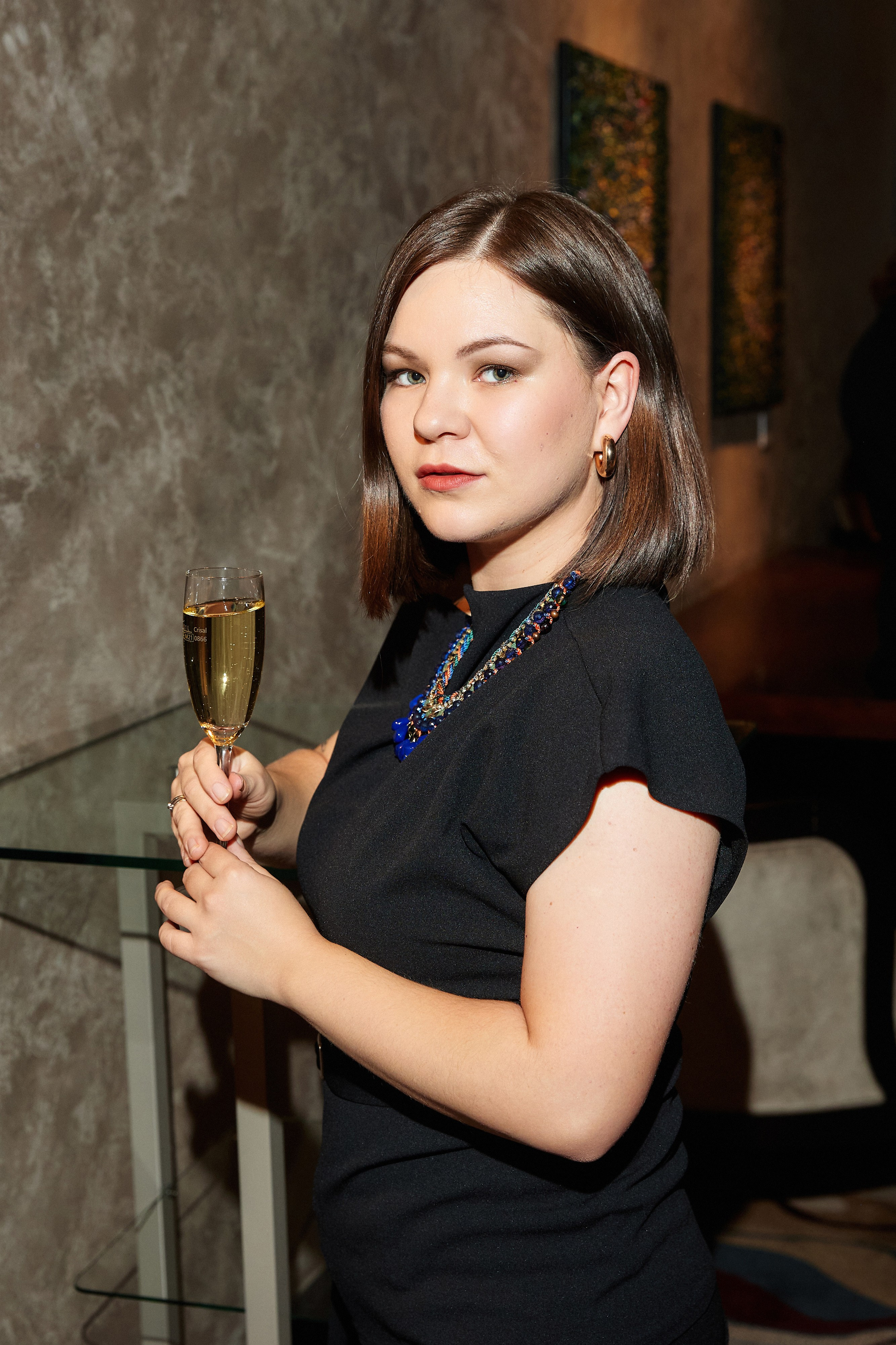 Conference by Daria Oskin. Destination wedding and fashion photographer in Riga Igor Davidovich