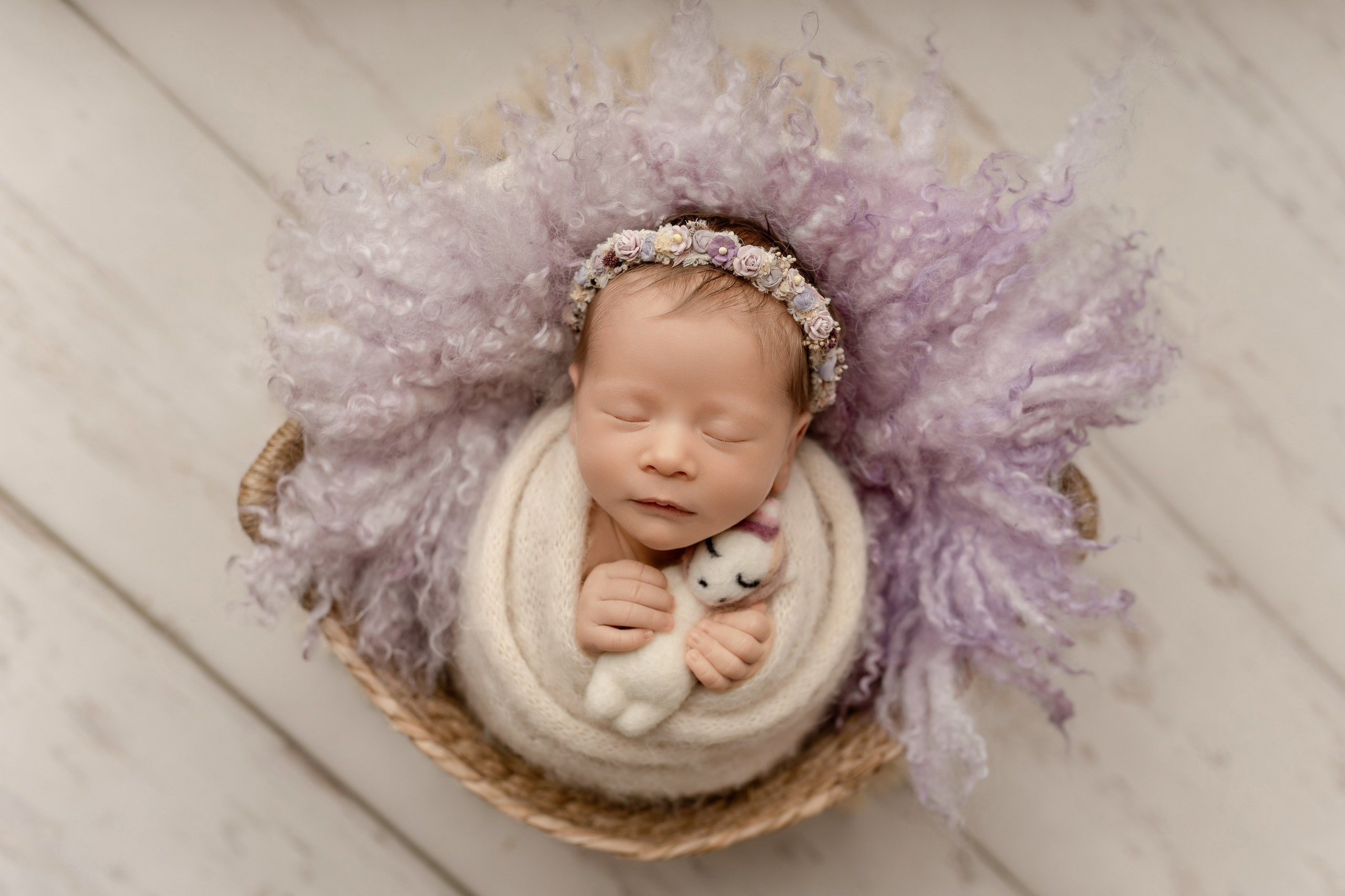 Esu Aleksandra naujagimių ir kudikių fotografė iš Vilniaus