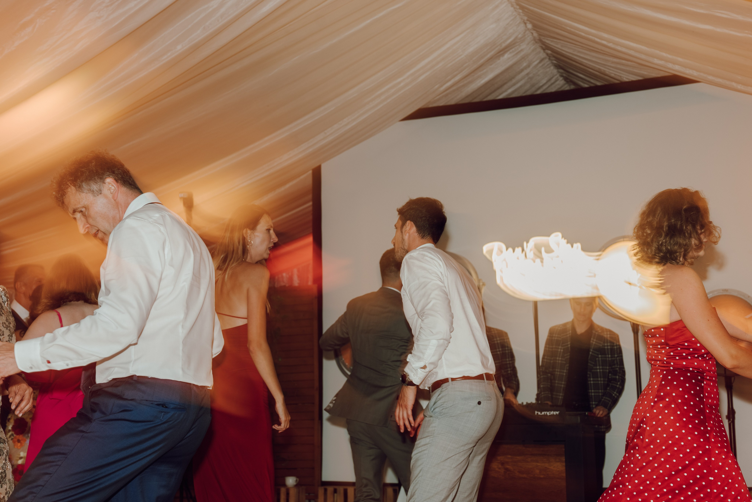 Reportaż Ślubny – Zuzia i Jasiek | Fotograf Ślubny Poznań. Ślubny fotograf Poznań | Oliwia Makara