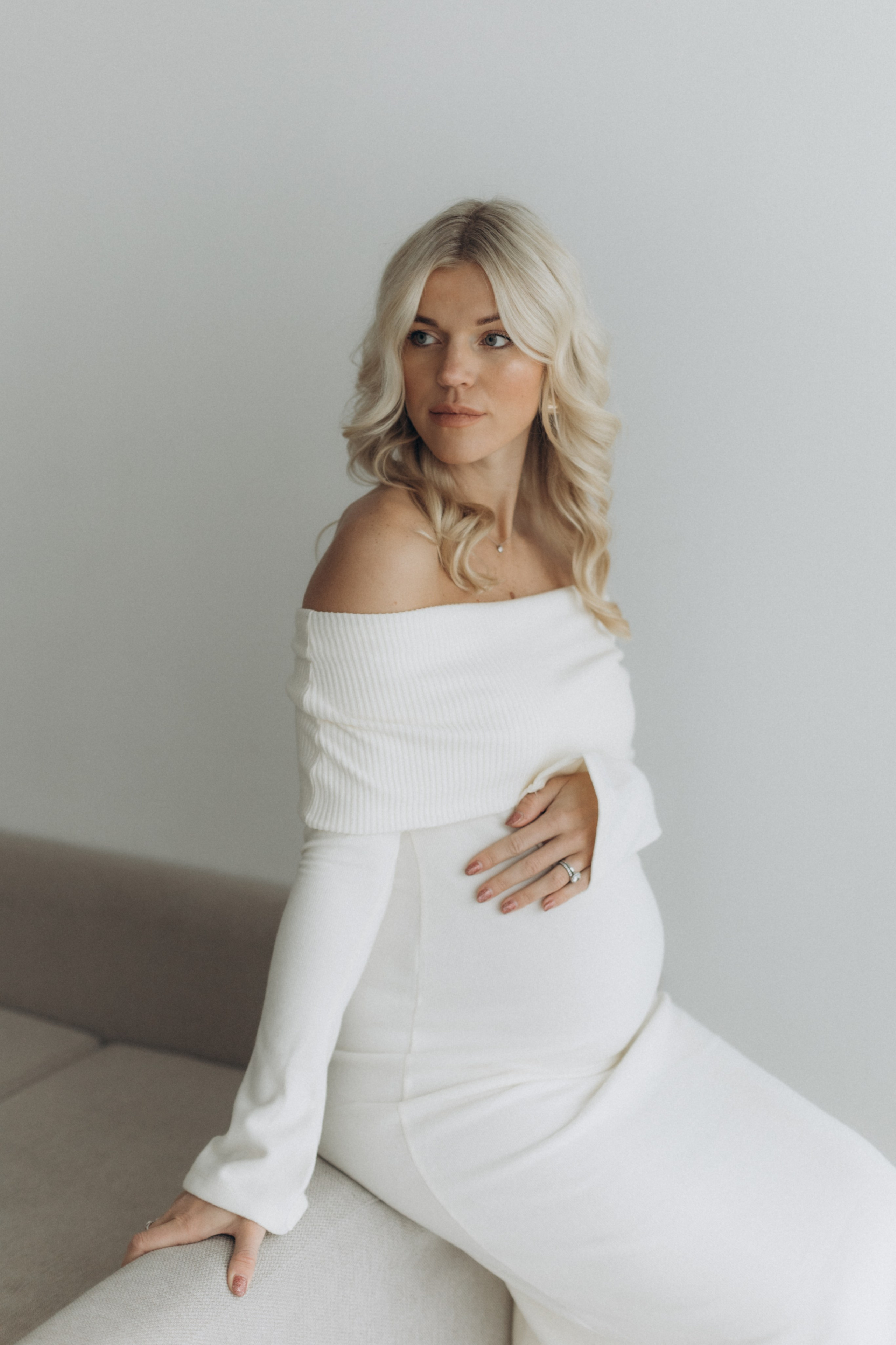 Pregnancy. Photographer in Milton Keynes, Northampton & London — Wedding, Family & Portrait Photography