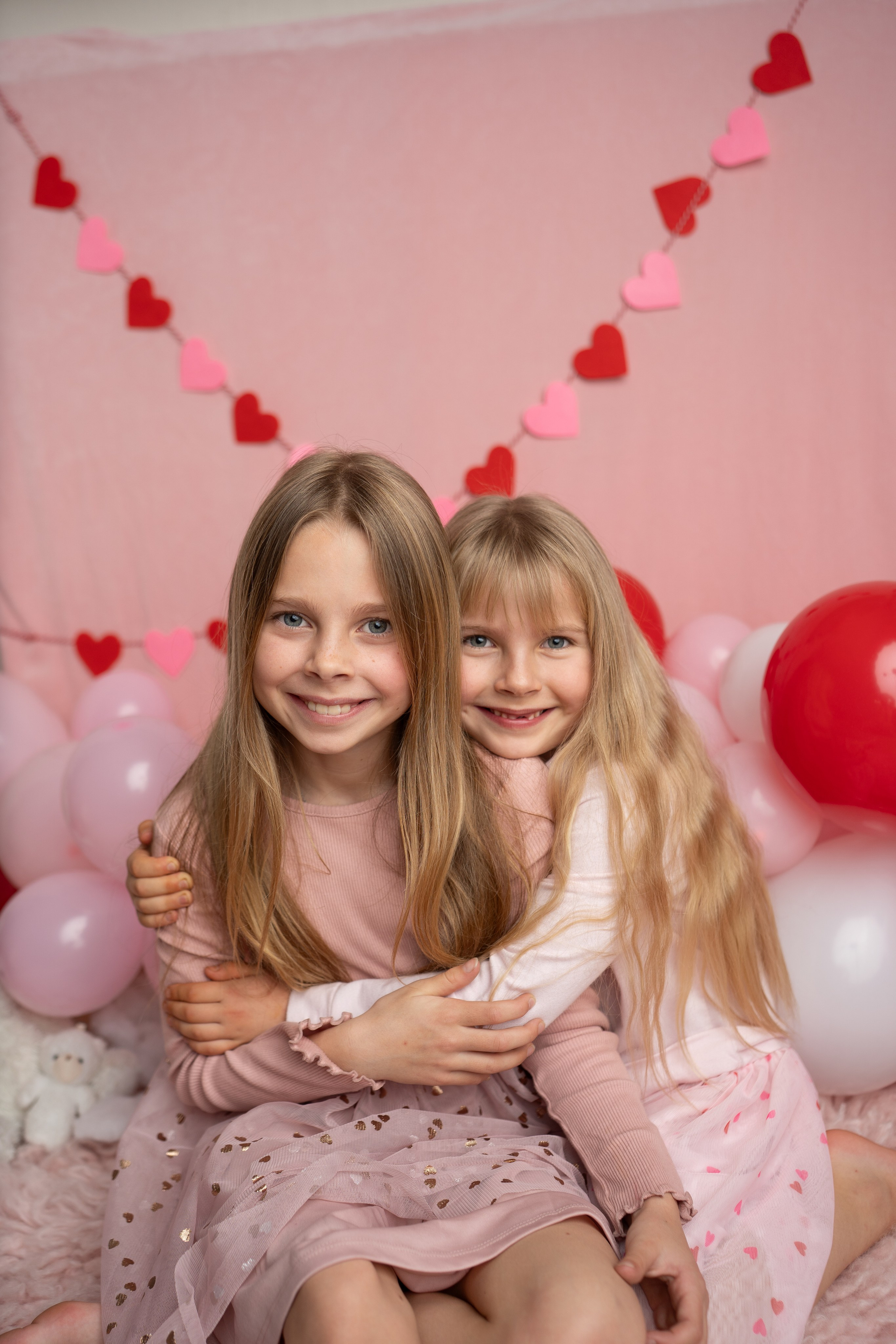 Kids in studio. Maternity, family and newborn photography in San Francisco Bay Area