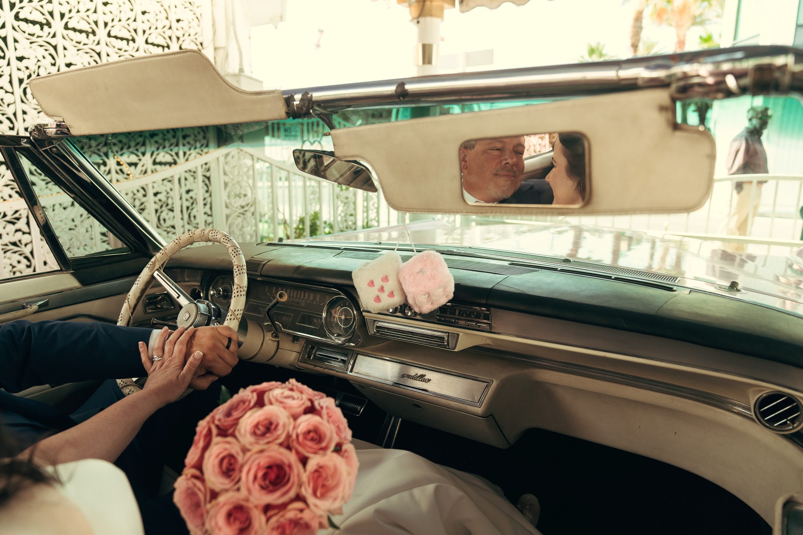 Chris&Duana. Wedding & elopement photographer Viktoriya Kravtsov. Las Vegas