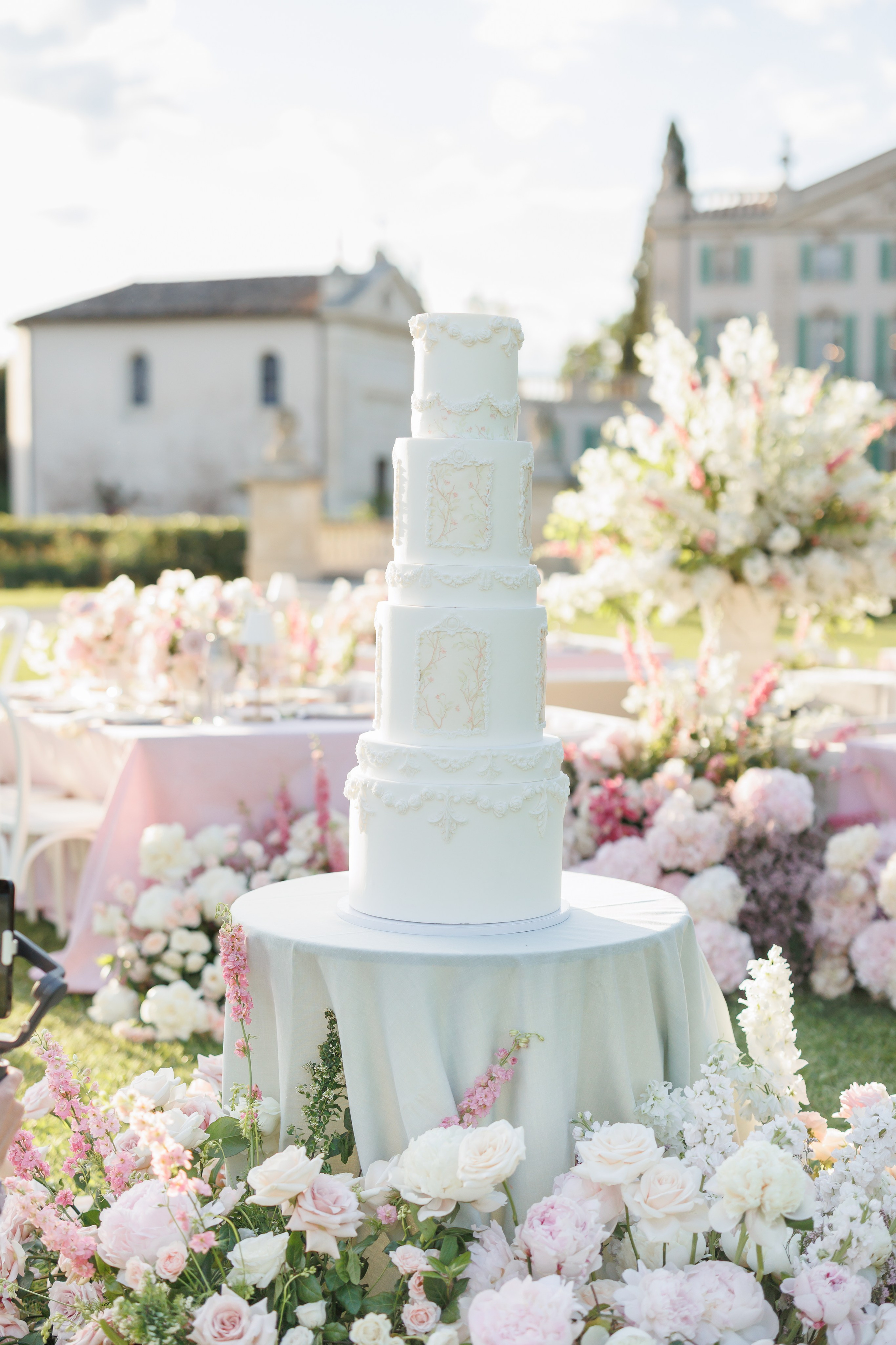 Harper & Preston, Château de Tourreau