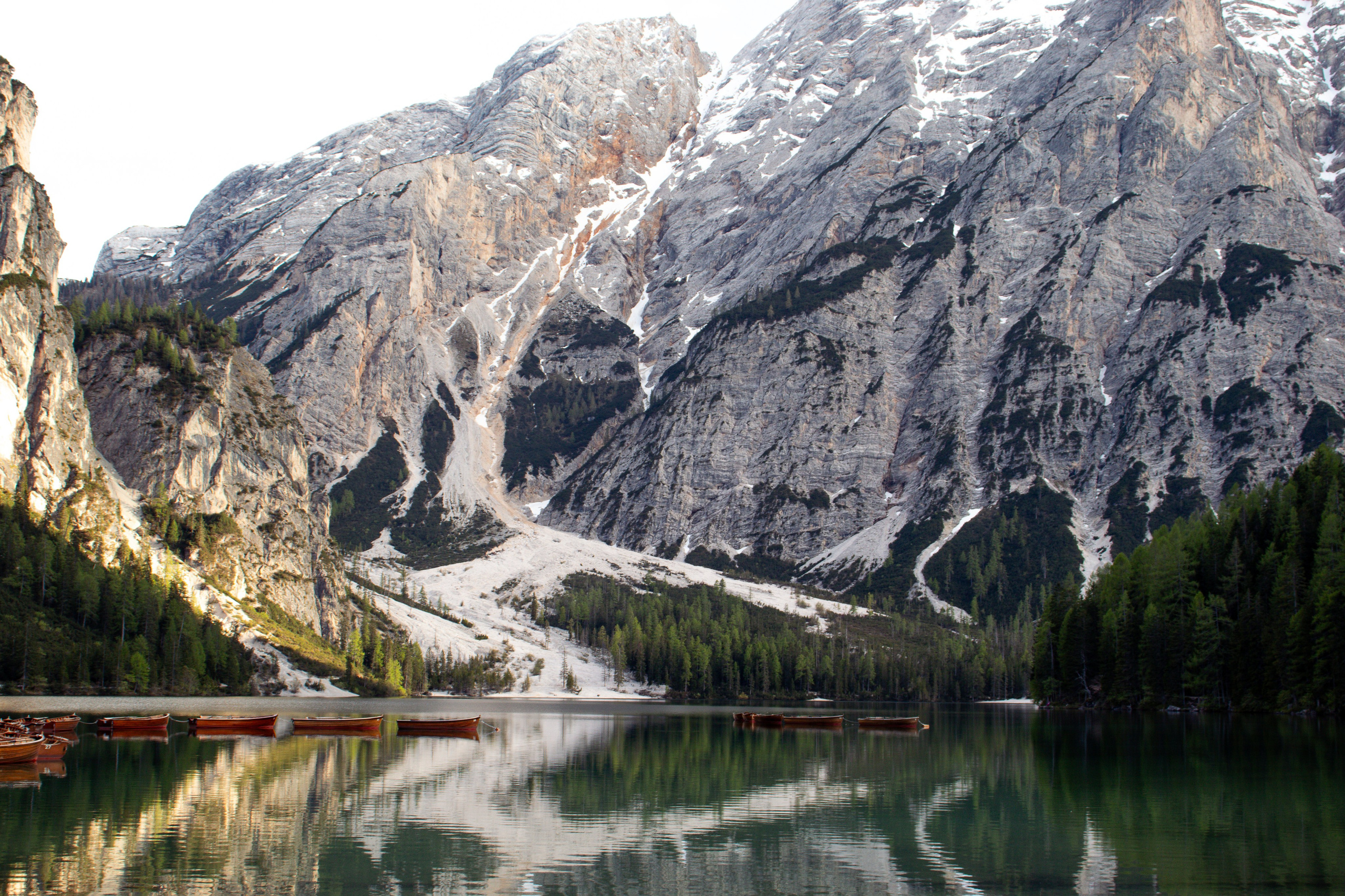 Dolomites Itinerary 2026: Best Places, Lakes & Where to Stay
