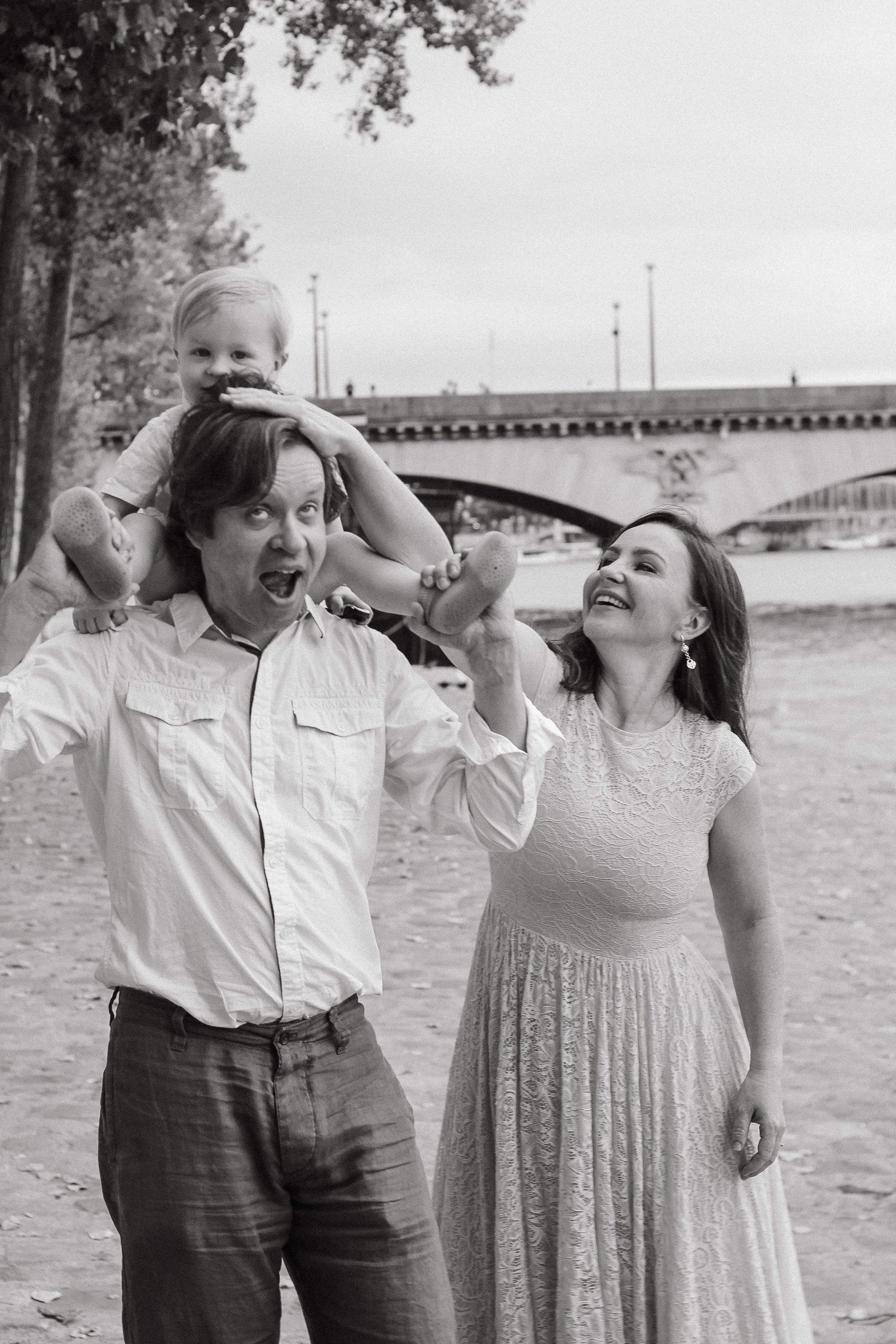 Семейная фотосессия Натали и Александра в Париже | Vlada Photo Art. Фотограф в Париже