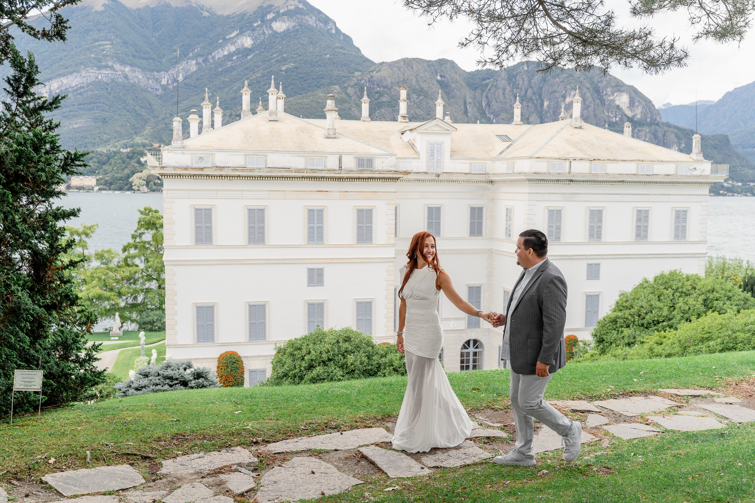 Villa Melzi Secret Proposal in Bellagio. Proposal Photographer in Lake Como