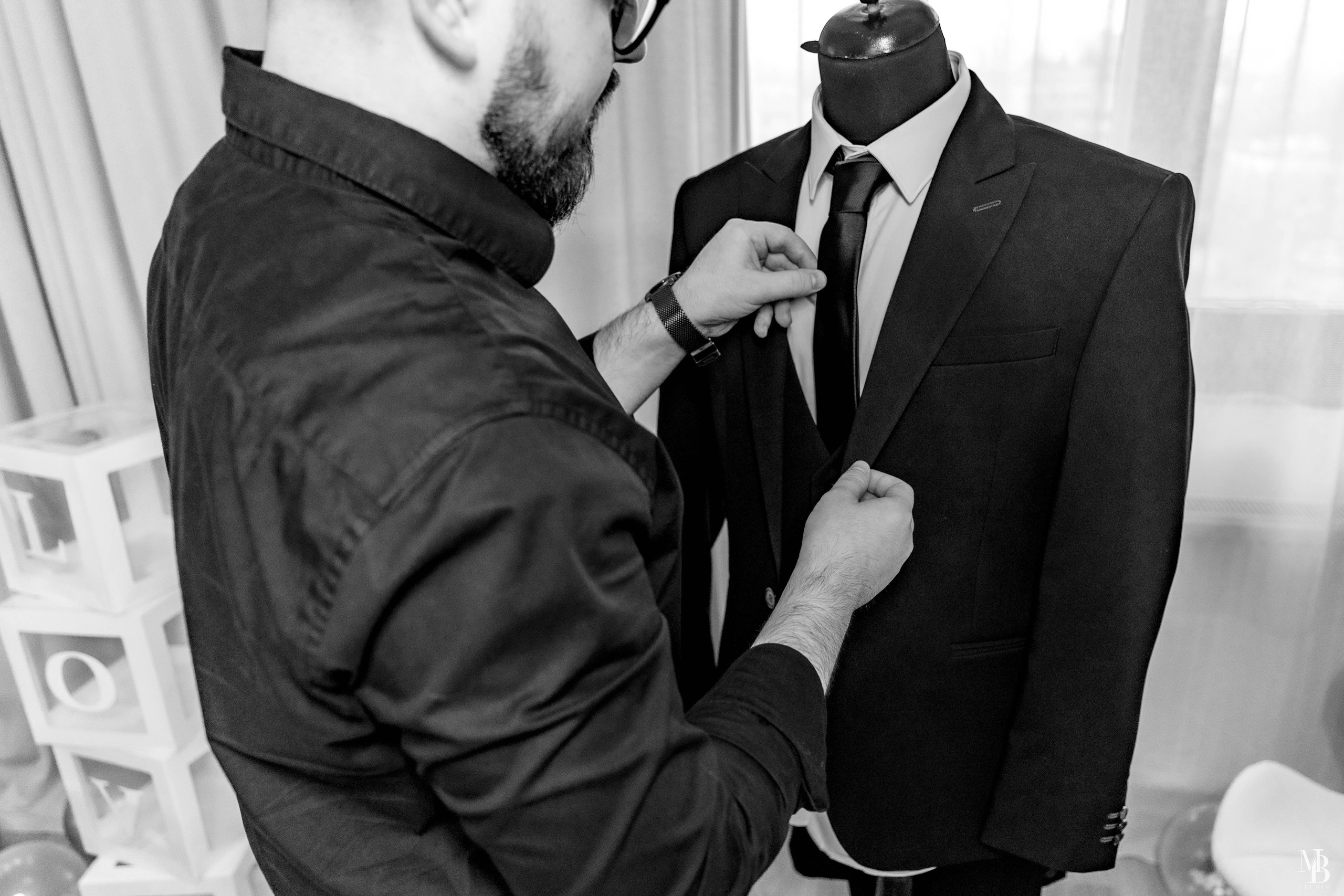 Constantin și Cătălina. MBT STUDIO