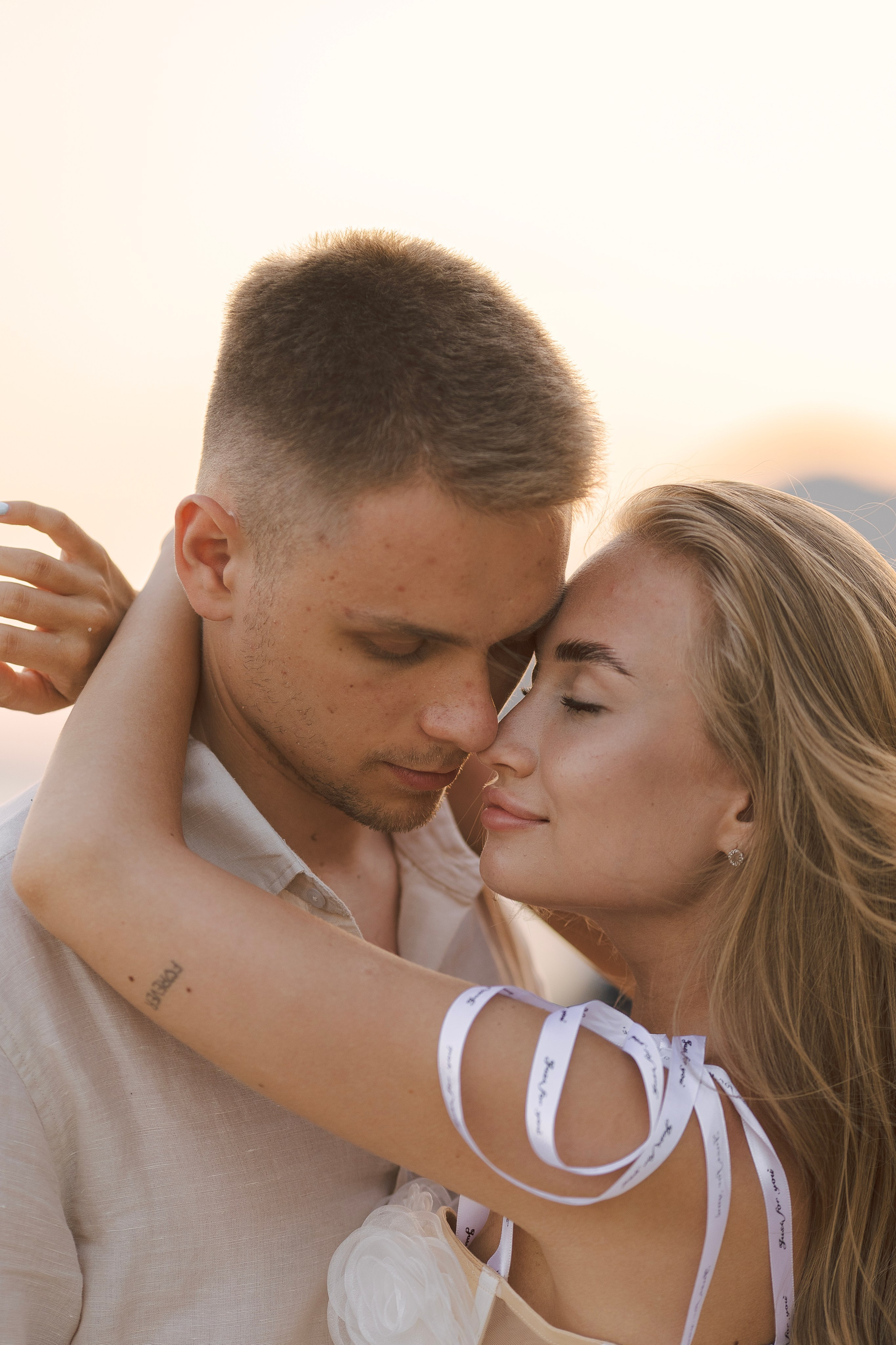 Фотограф в алании,Фотосессия в Алании, Фотограф Алания, свадебный фотограф в алании. Пляж. Love story на пляже клеопатры на закате. Аланья. Алсу Девели | Свадебный и семейный фотограф в Турции Алании, Алания, Аланья, Сиде, Белеке, Анталия