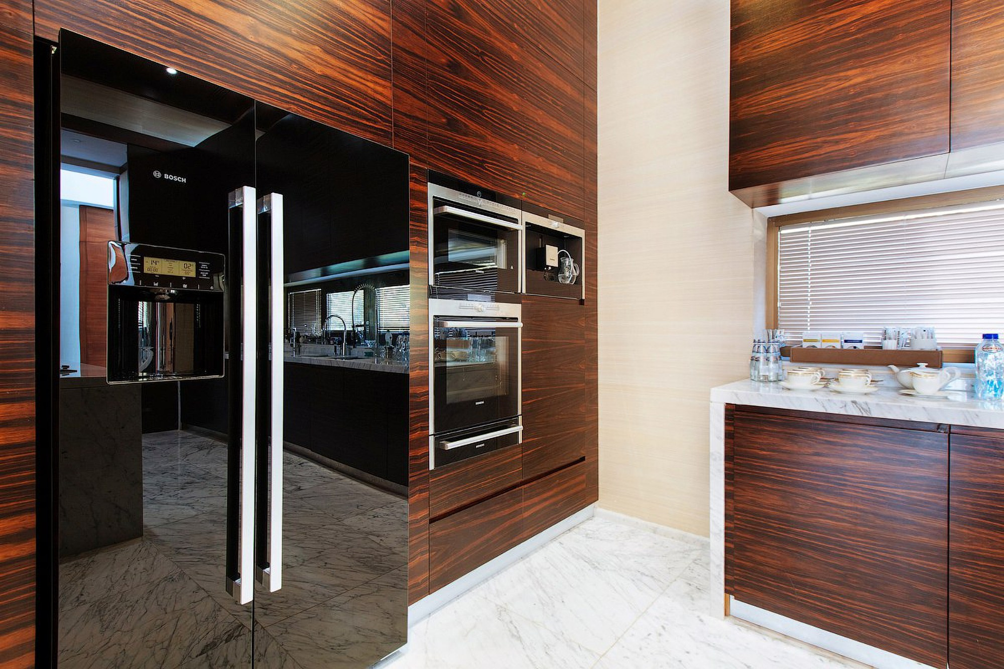 Real estate photos. Photographer Emil Nalbantov Professional photographer & retoucher