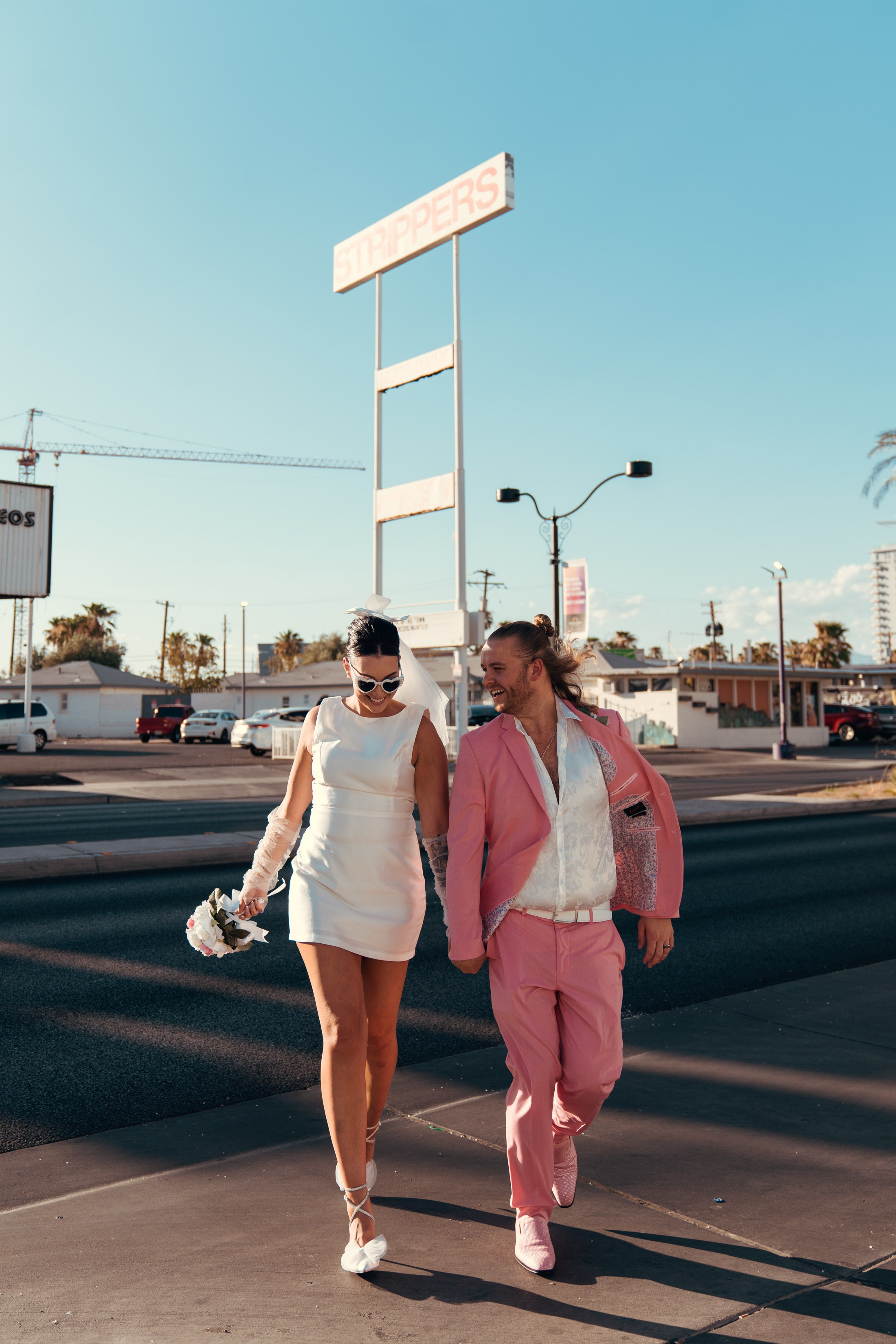 Joey&Afton. Wedding & elopement photographer Viktoriya Kravtsov. Las Vegas
