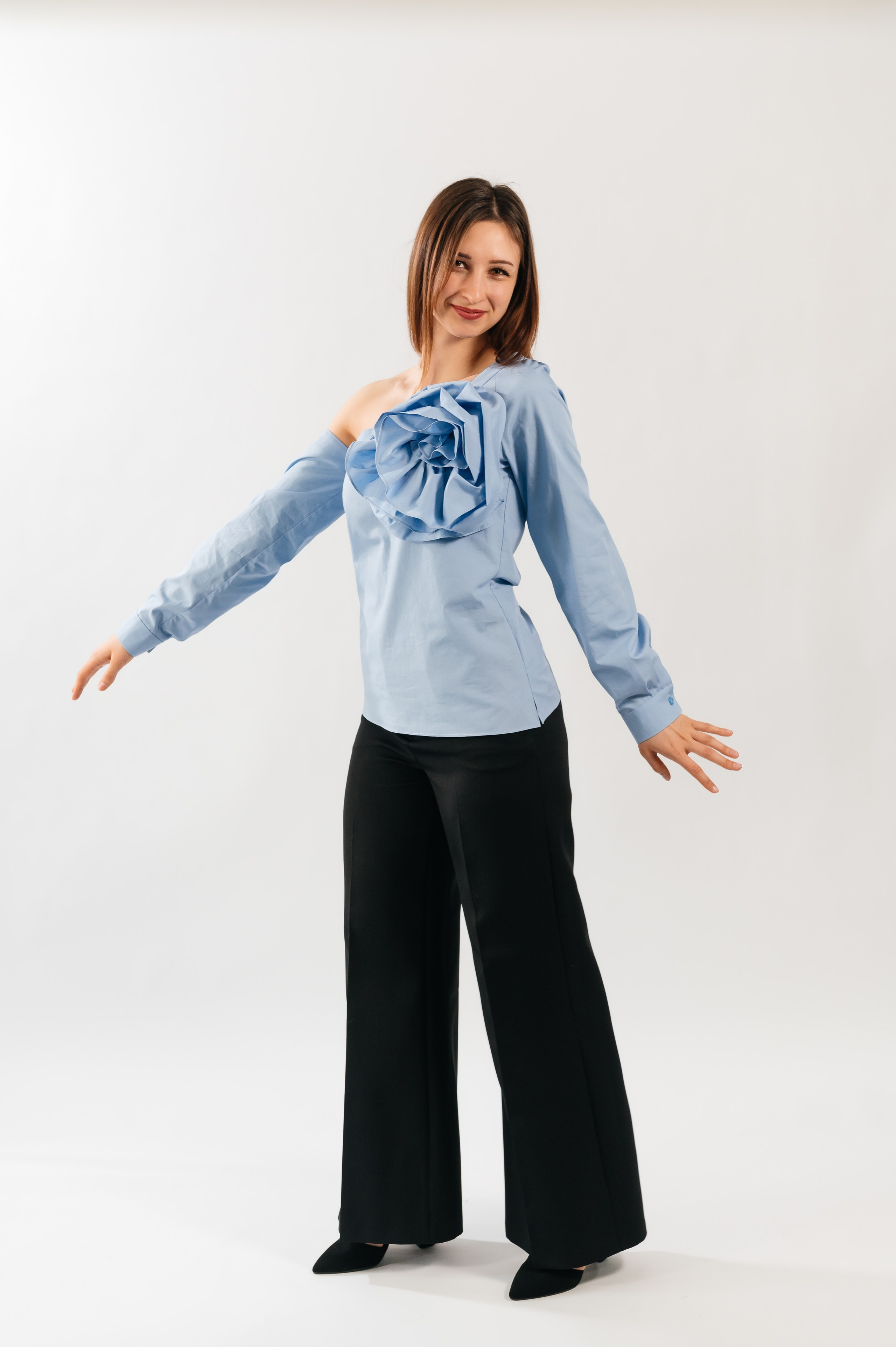 Bluză. Designer vestimentar: elaborarea, proiectarea și confectionare…