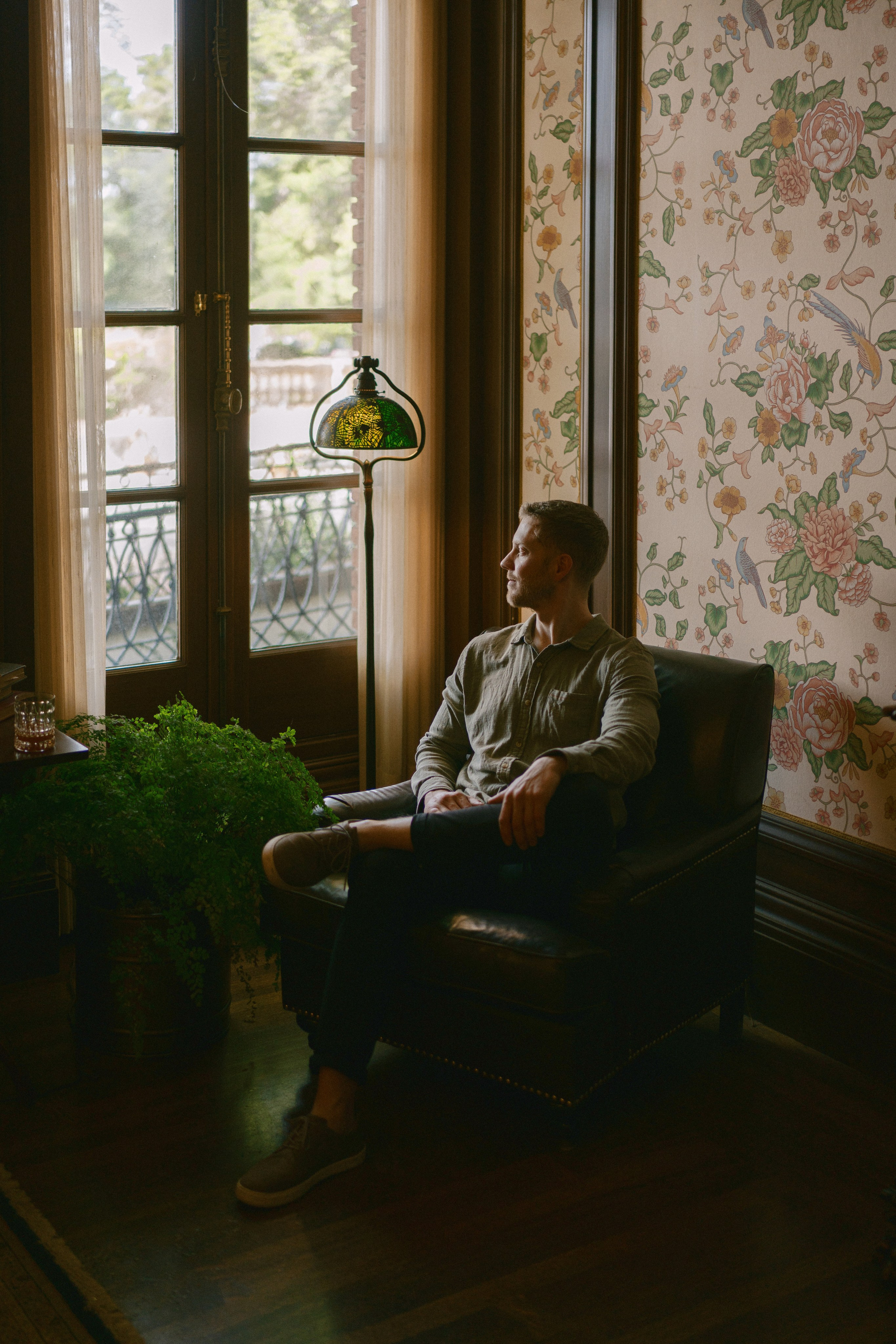 Engagement at Filoli Historic House & World-Class Garden. Wedding Photography & Videography Team in California, Los Angeles, San Francisco, San Diego and Travel