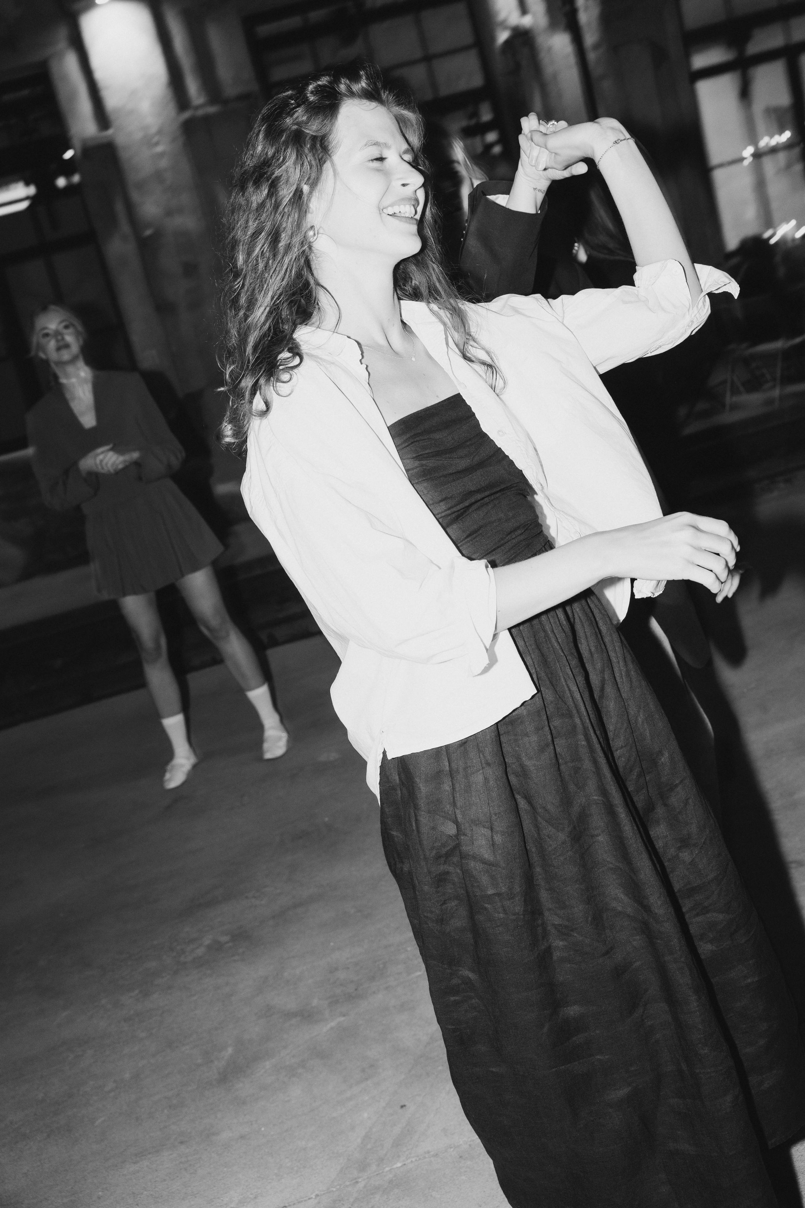 Miglė ir Mindaugas | 2024 | MIESTO VESTUVĖS. Vestuvių ir šeimų fotografė Lena Bondarenko / belove photo