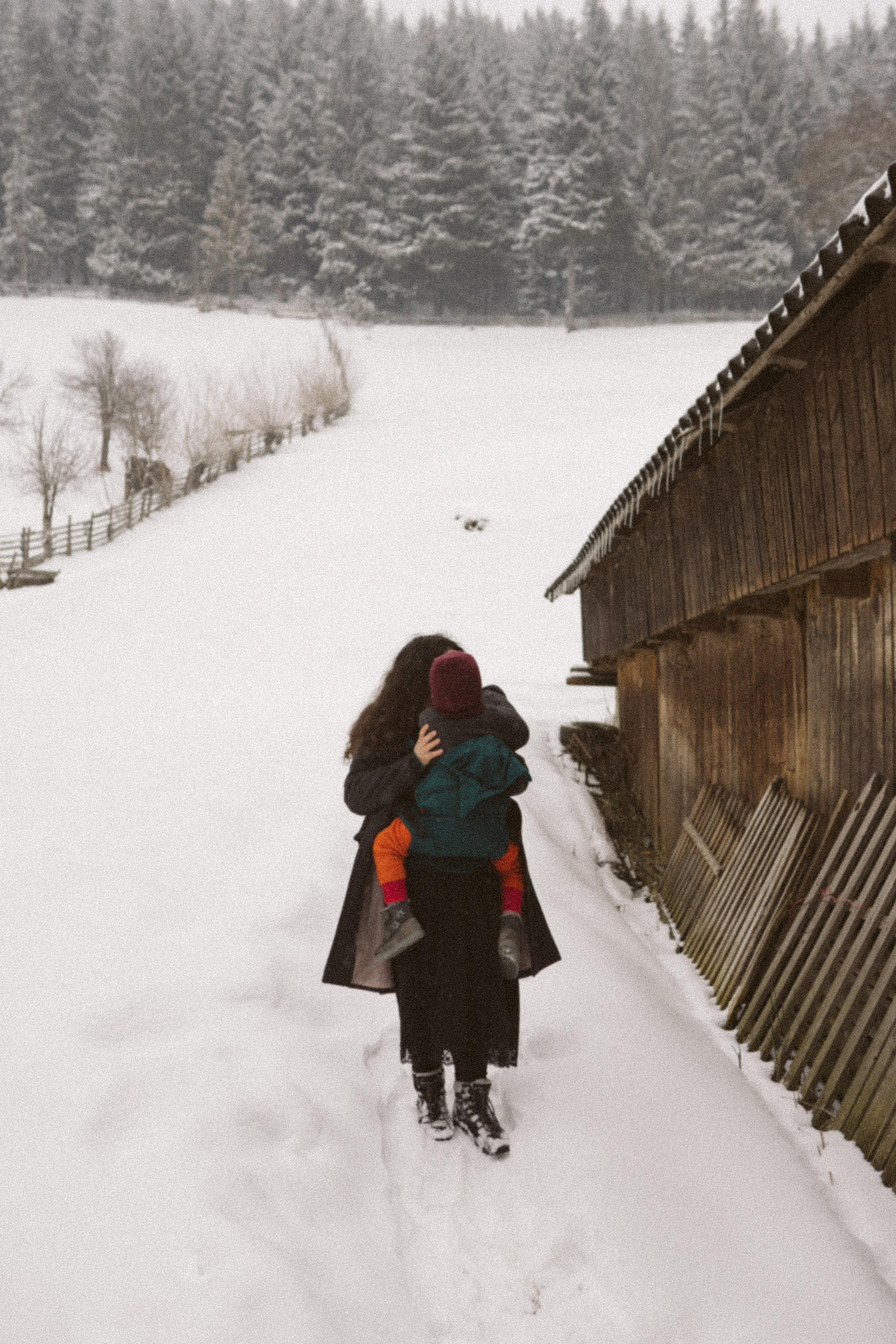 Review Manduca XT: Experiența mea de mamă | Mădălina Beda. Madalina Beda- Artist vizual, fotograf, doula la nastere, consultant babywearing Brasov si in toata tara