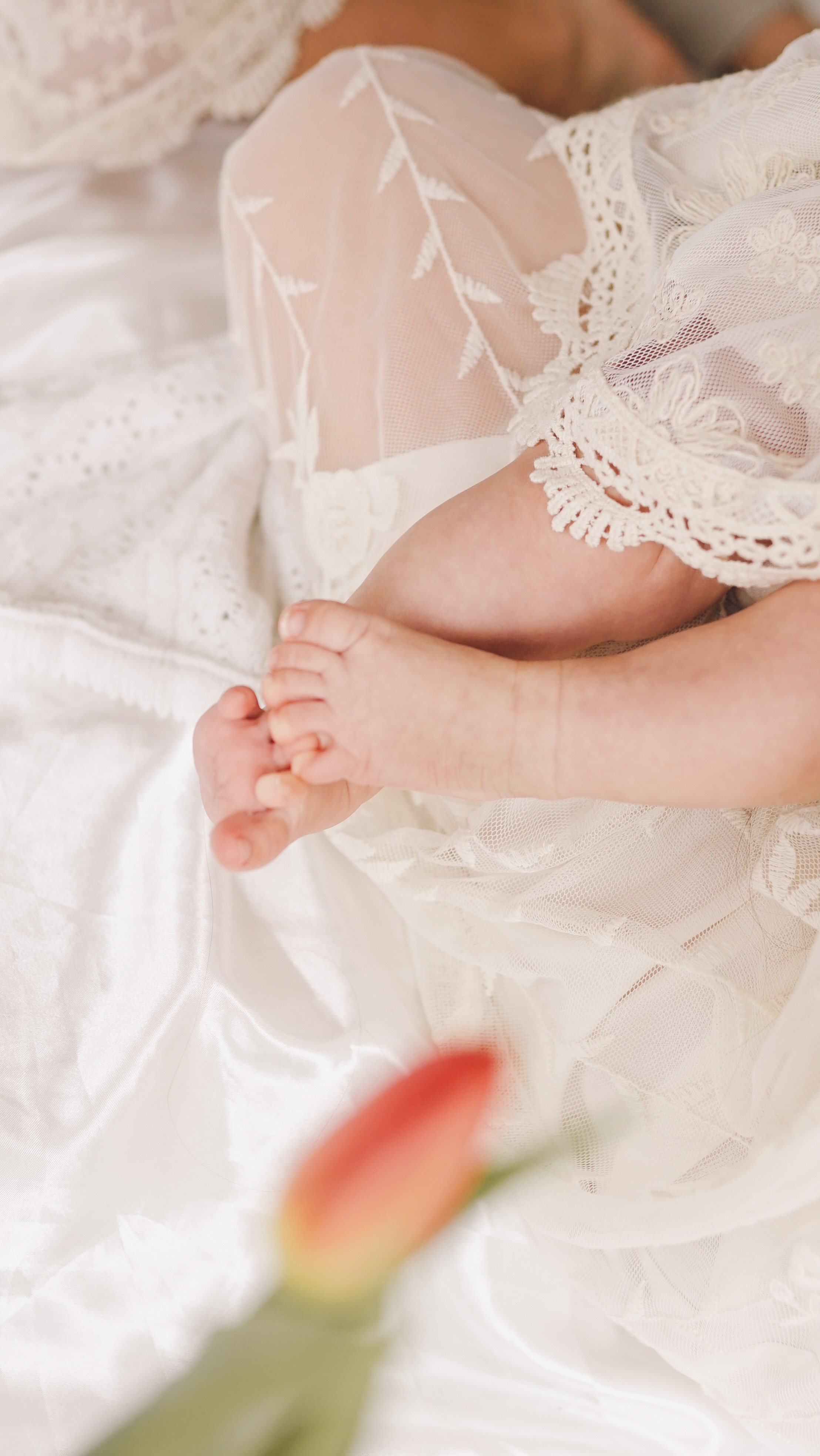 Ședințe Foto Primăvara Colorată Brașov | Mădălina Beda. Madalina Beda- Artist vizual, fotograf, doula la nastere, consultant babywearing Brasov si in toata tara