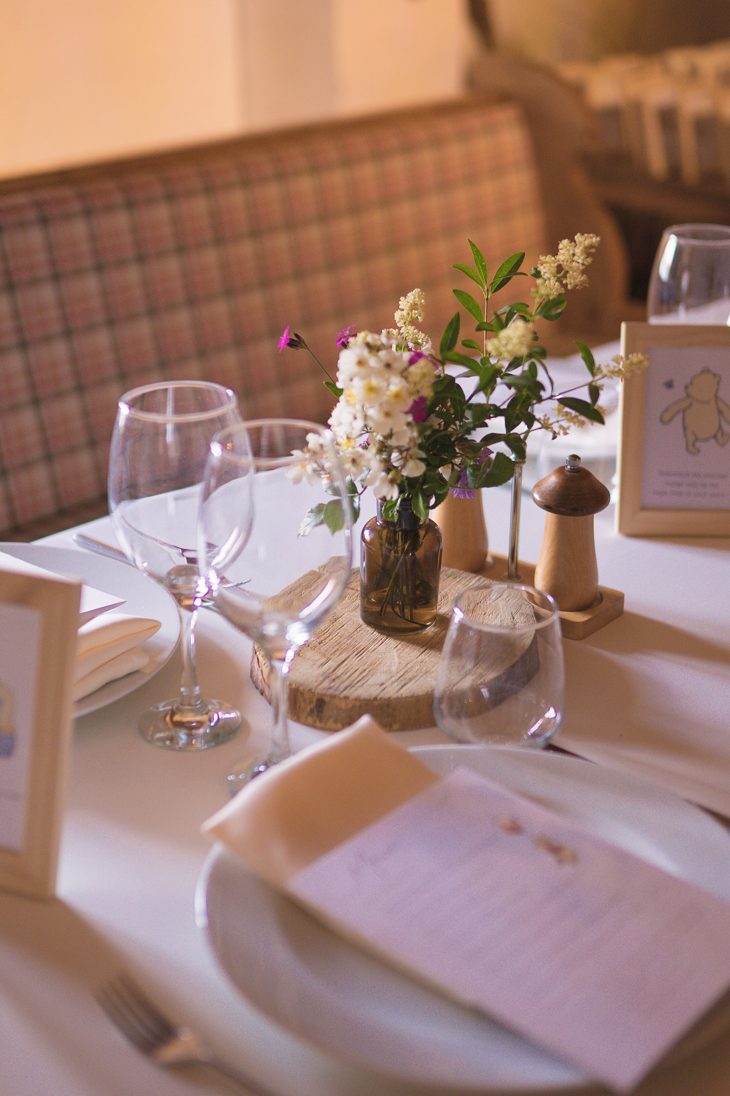 Fotografie de Eveniment Brașov: Povești Vizuale | Mădălina Beda. Madalina Beda- Artist vizual, fotograf, doula la nastere, consultant babywearing Brasov si in toata tara