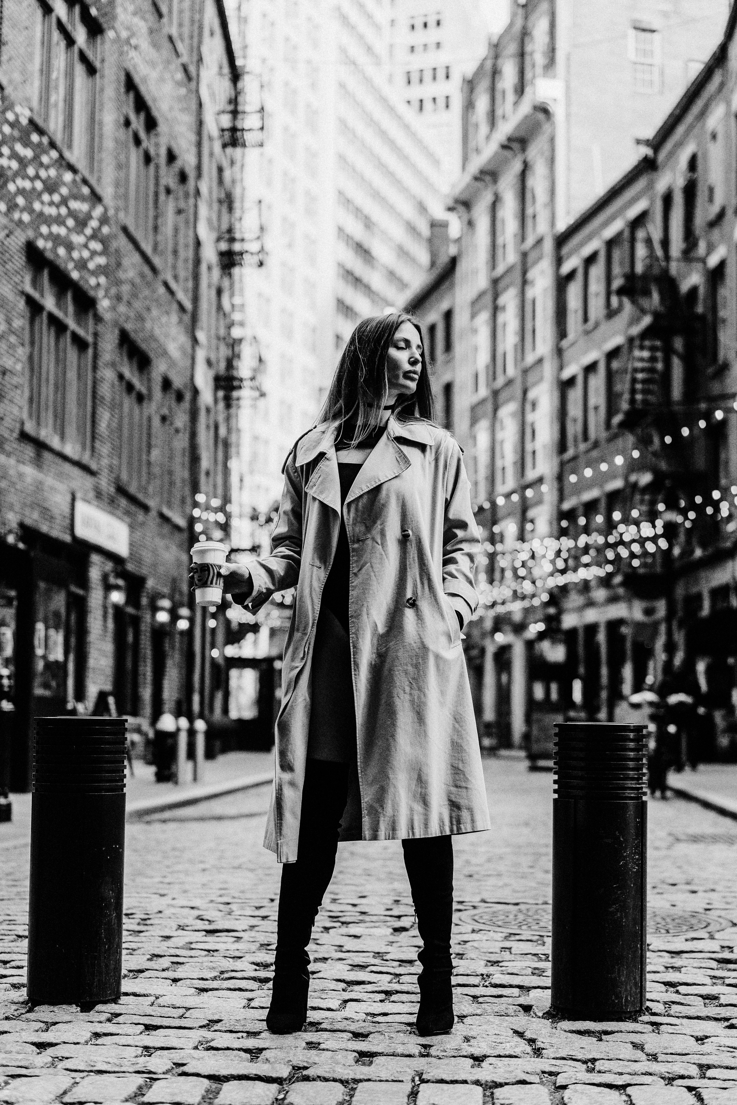 Julia in the financial district. M Atelier | Art Portraits