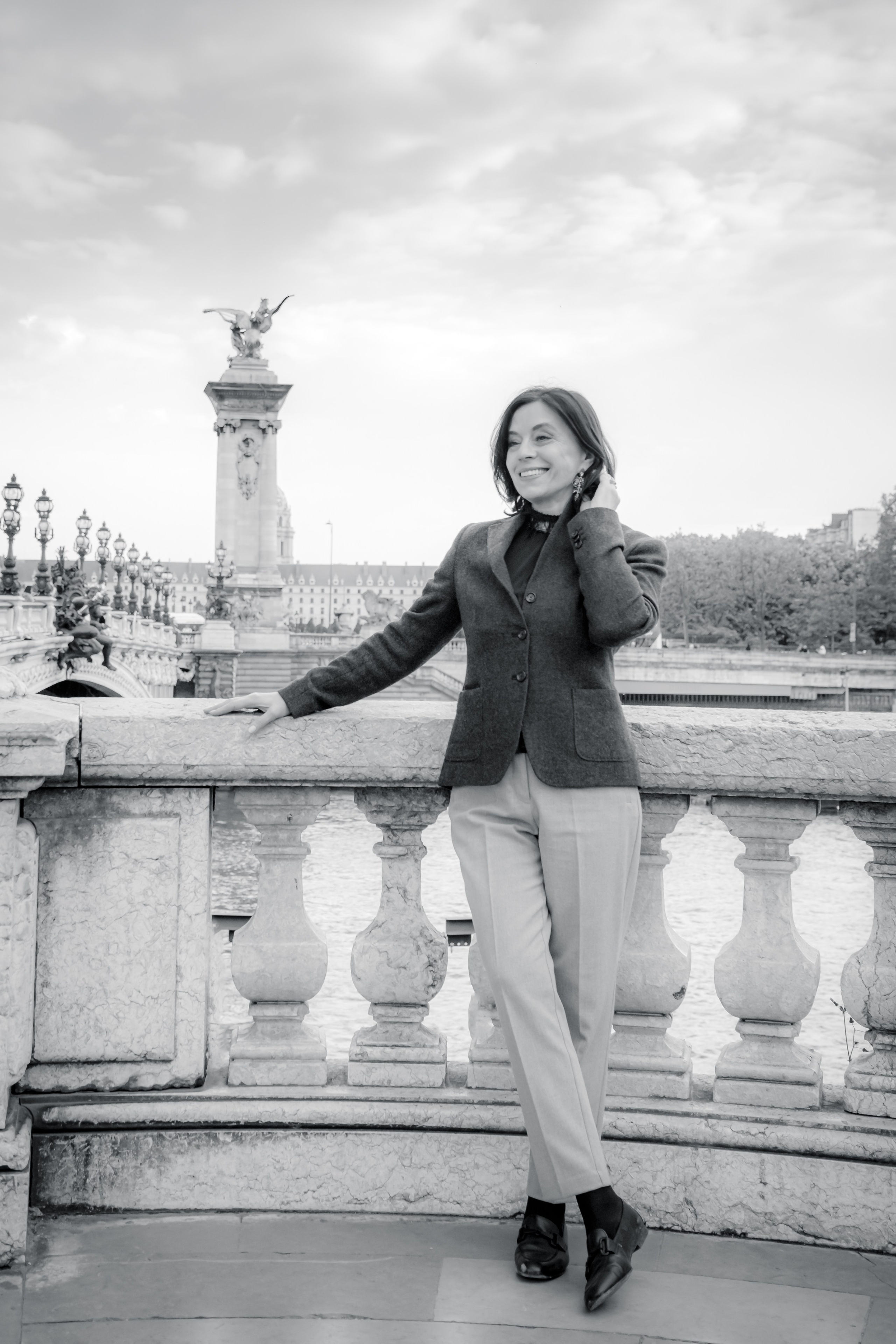 Tatiana: Alexander III bridge photoshoot & Eiffel Tour. Photographer in Paris Marina Chaput
