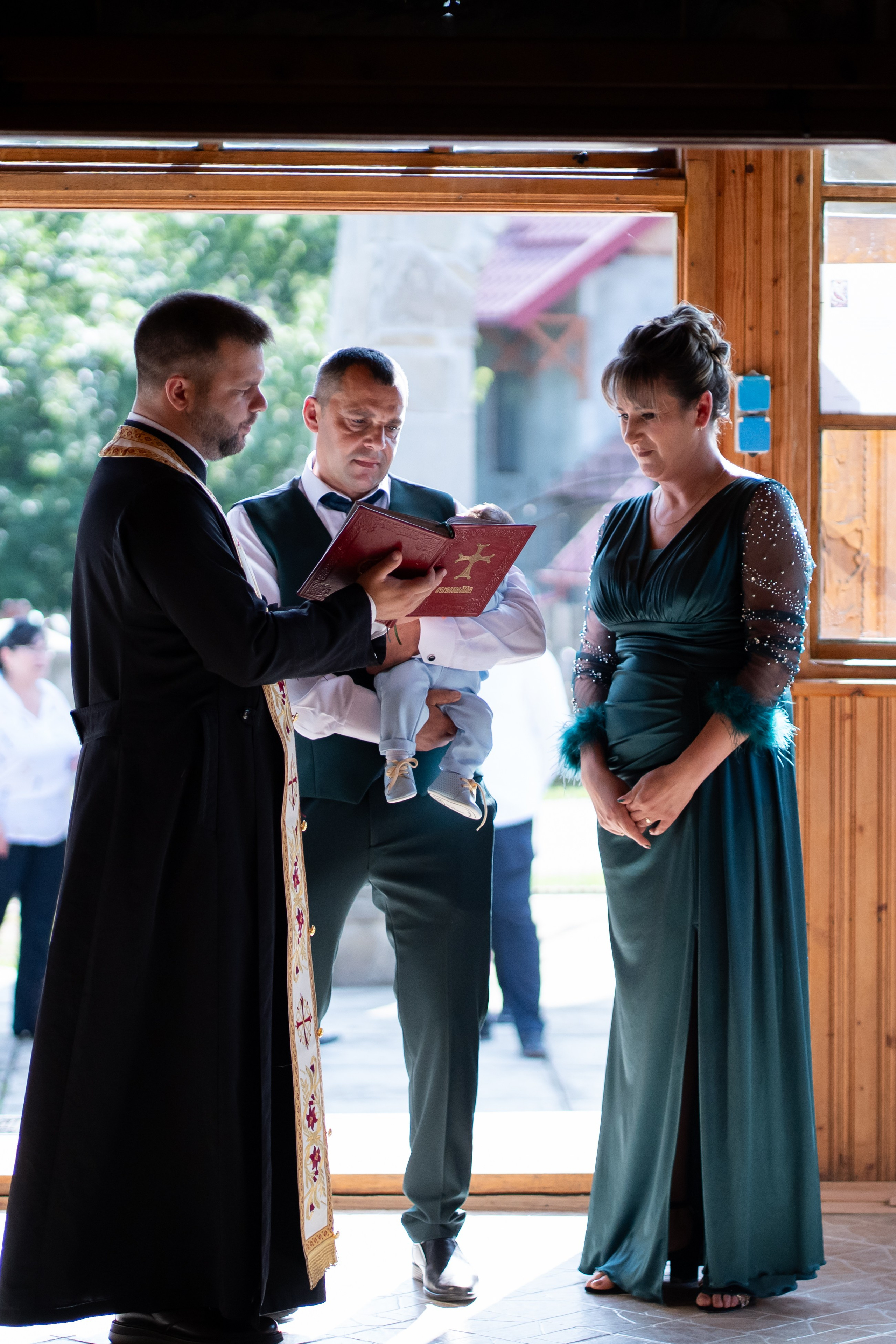 BOTEZ - PRIMUL ZÂMBET