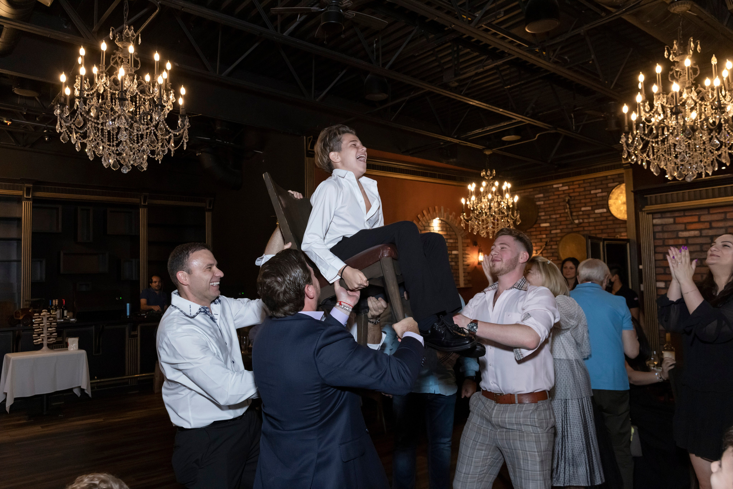 Bat & Bar Mitzvah Galleries. Mazal Tov Studio