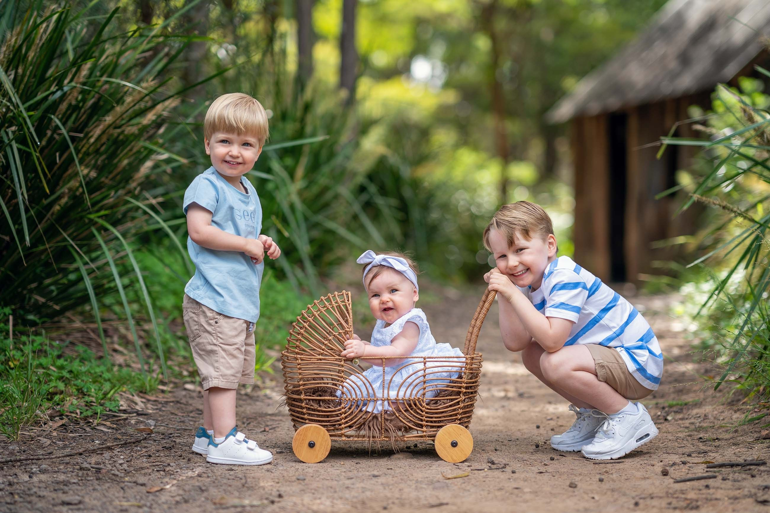 Tips for Stress-free Family Photoshoot: The Joyful Chaos. Family and Maternity Photography in Sydney, Hills District