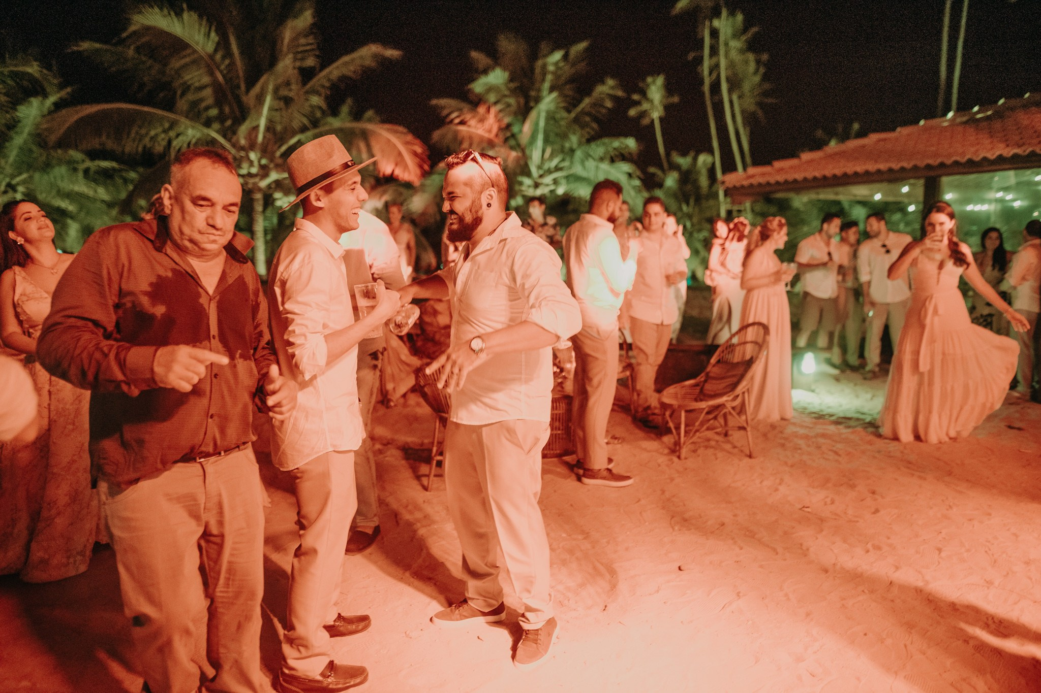 Nadia & Higor. Fotógrafos de Casamento na Bahia: Elart Fotografia
