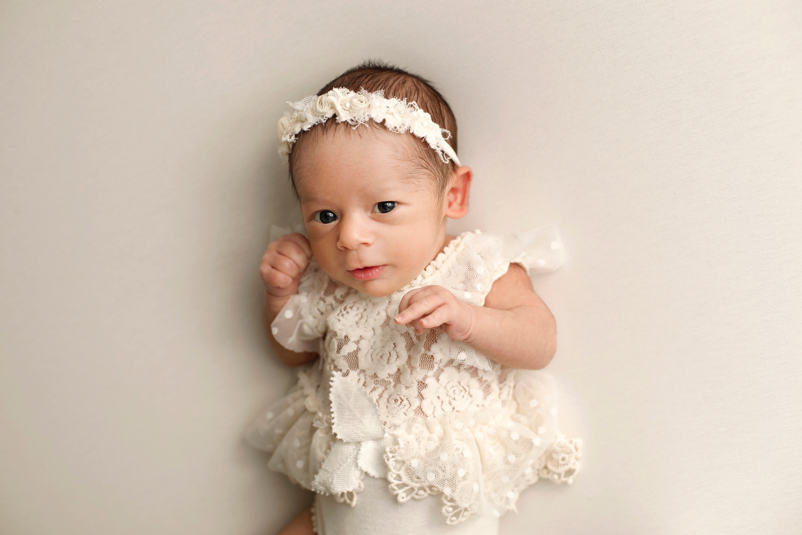 Asli Özcan. Neugeborenen Fotograf Ulm (Umgebung)