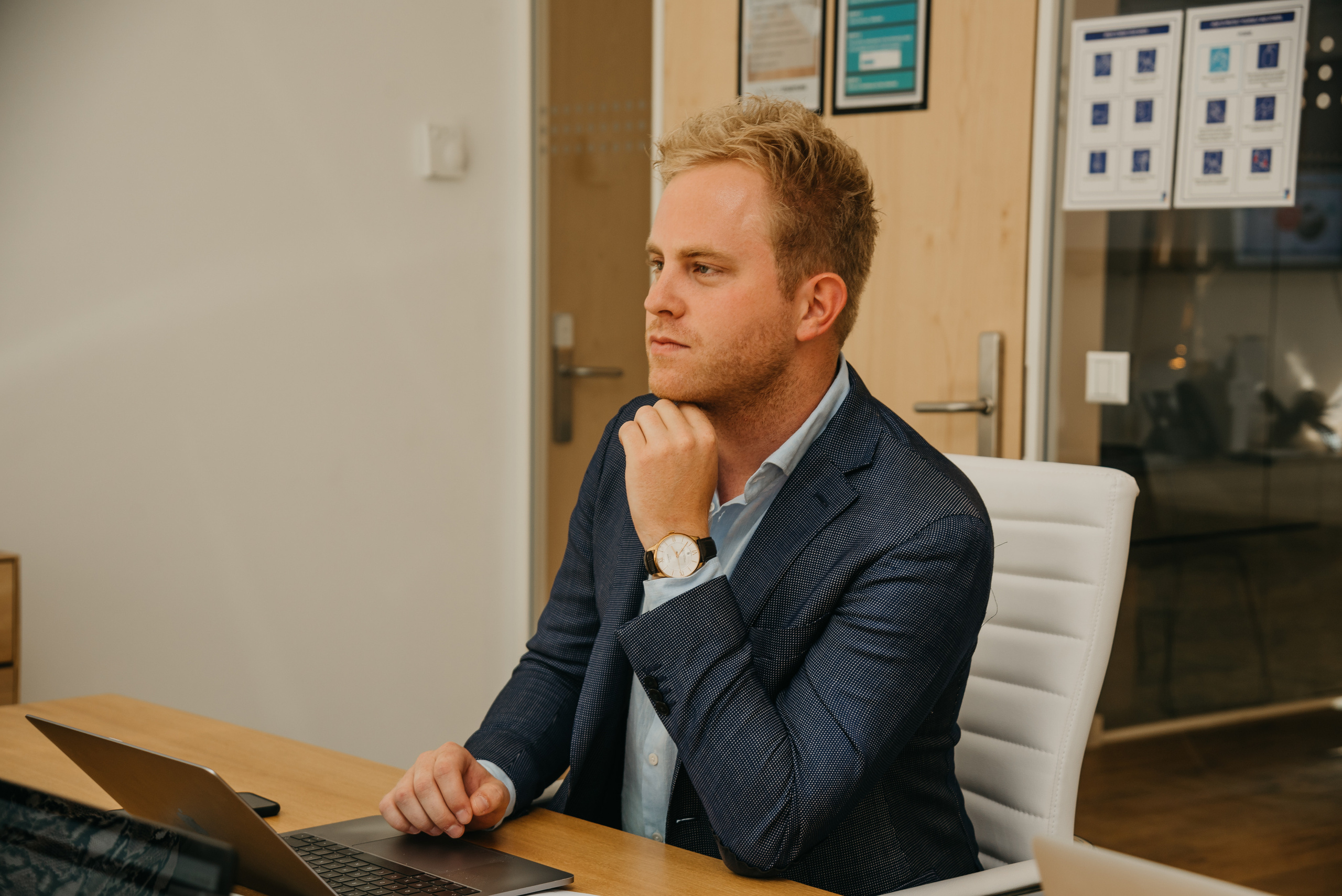 Brand content for financial company (Everest) Luxembourg. Photographer in Luxembourg Tanita