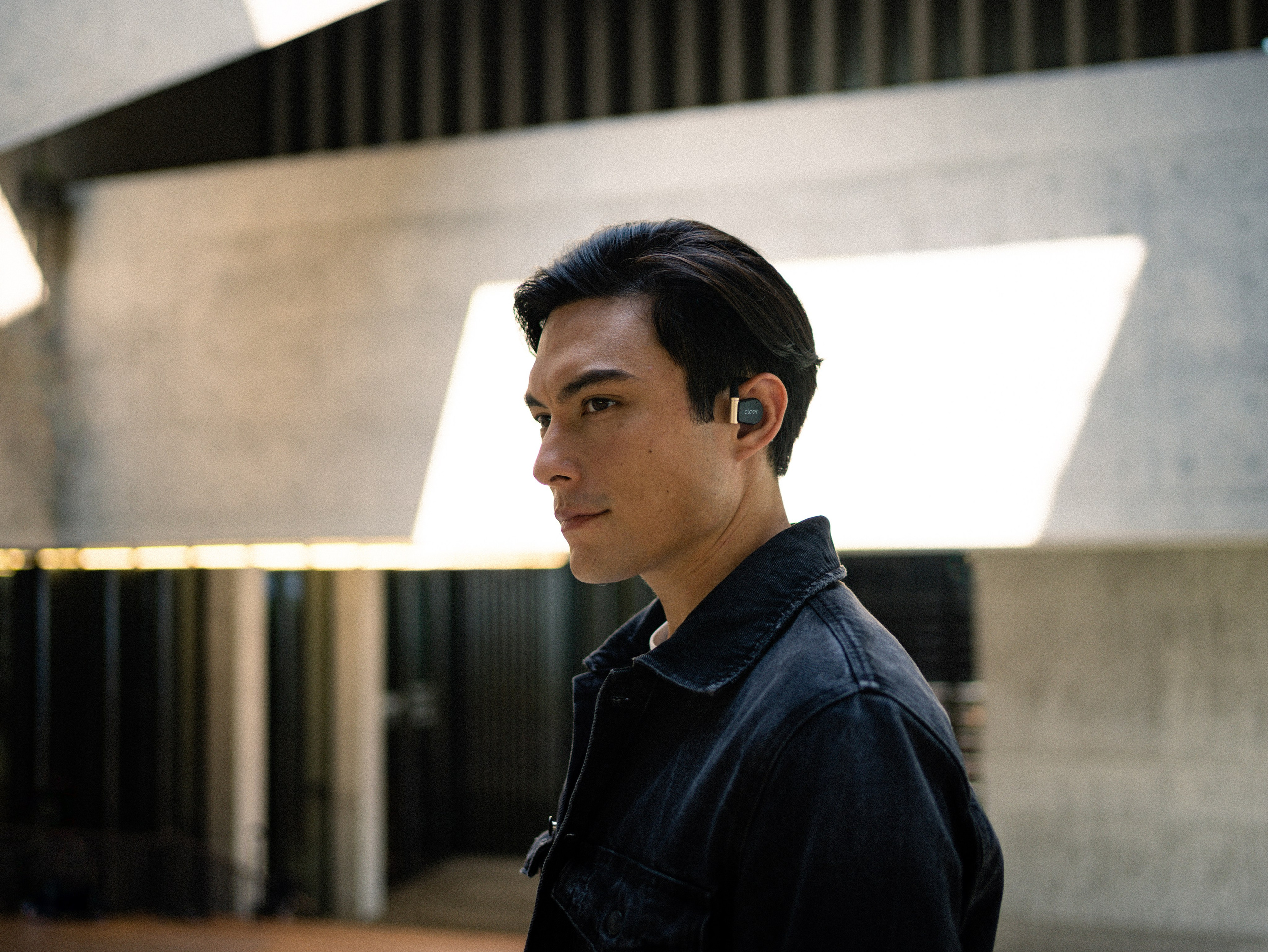 Cleer Sound. Photographer and videographer in China