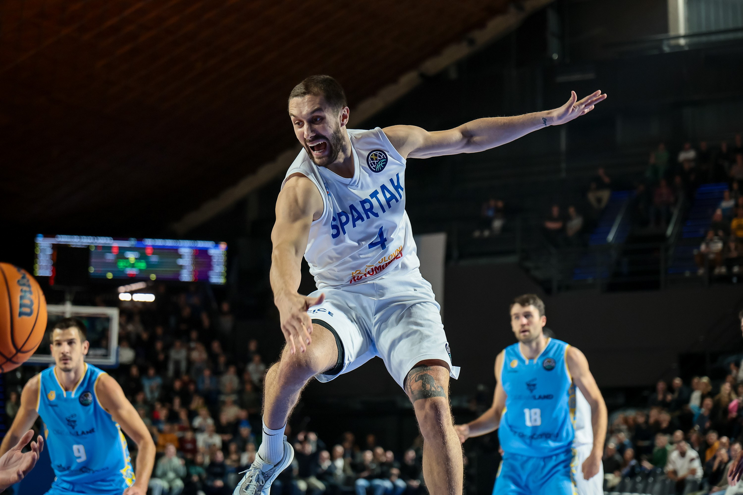 KK Spartak vs CB Gran Canaria. Aleksandar Šećerov photographer and videographer in Subotica, Serbia