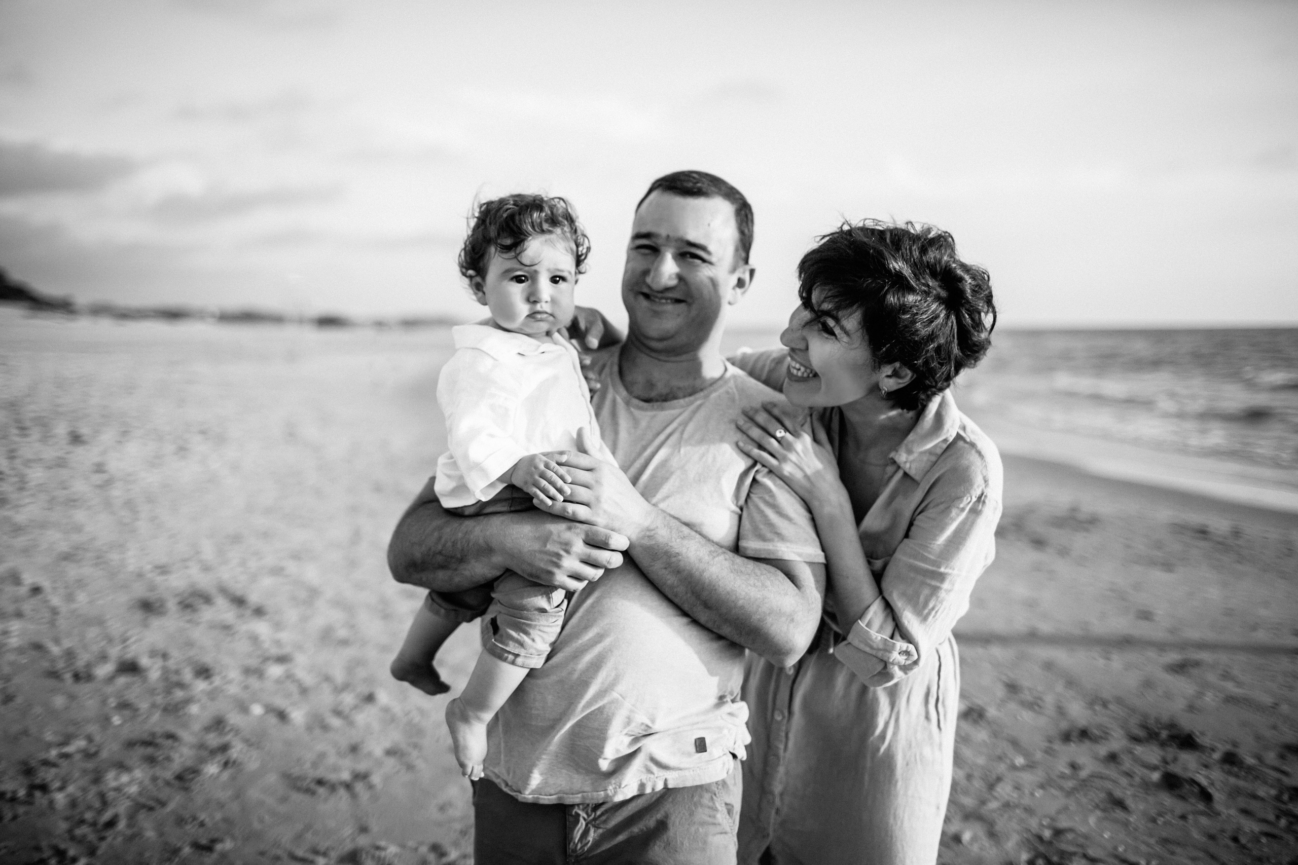 Studentim beach / Eithan 9 month. Family photographer in Israel