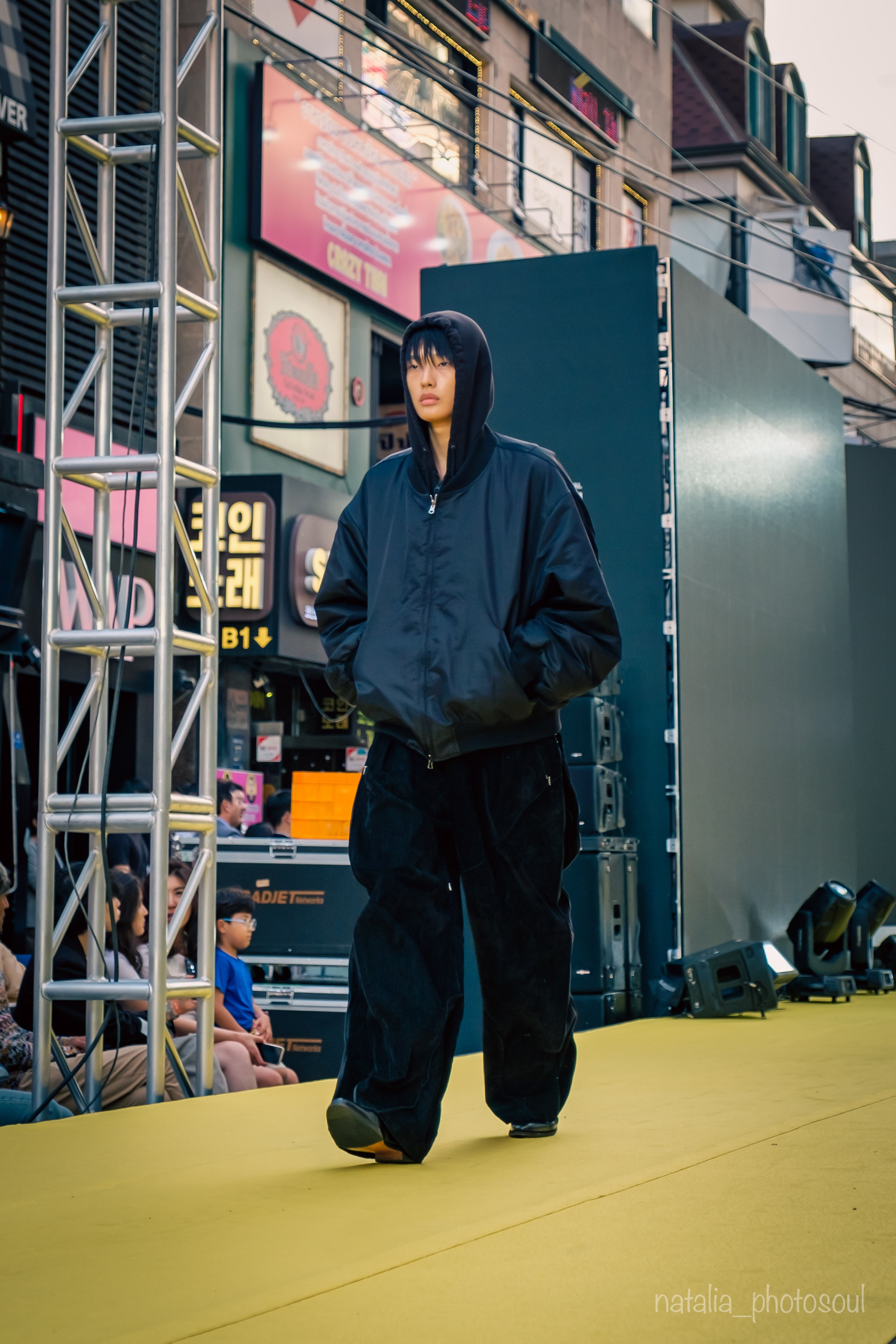 GANGNAM FASHION FESTA 2024: ORDINARY PEOPLE. Photographer in Seoul Dobrokvashina Natalya