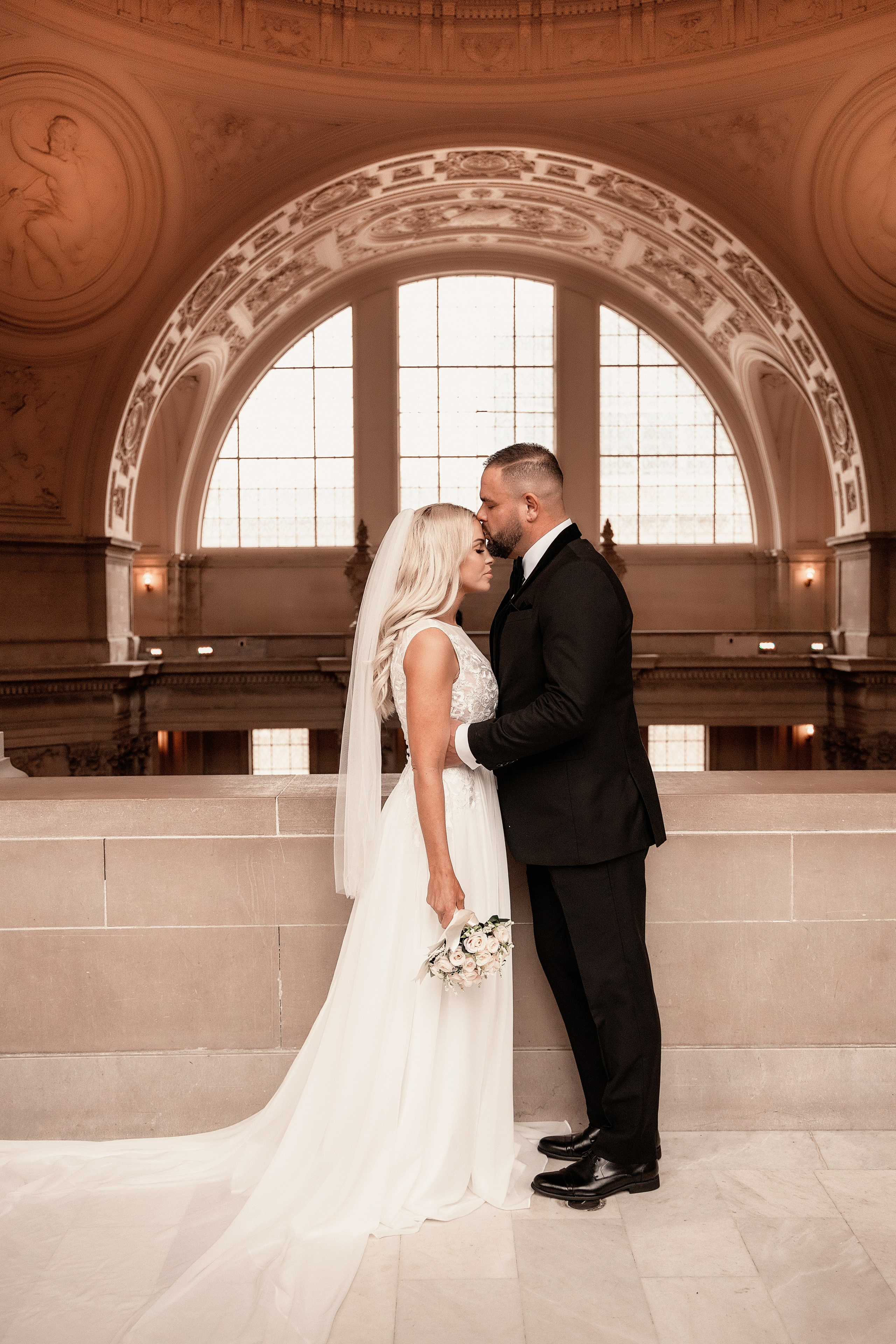 SF City Hall Wedding. Bay Area Photographer: family, maternity, love story, wedding