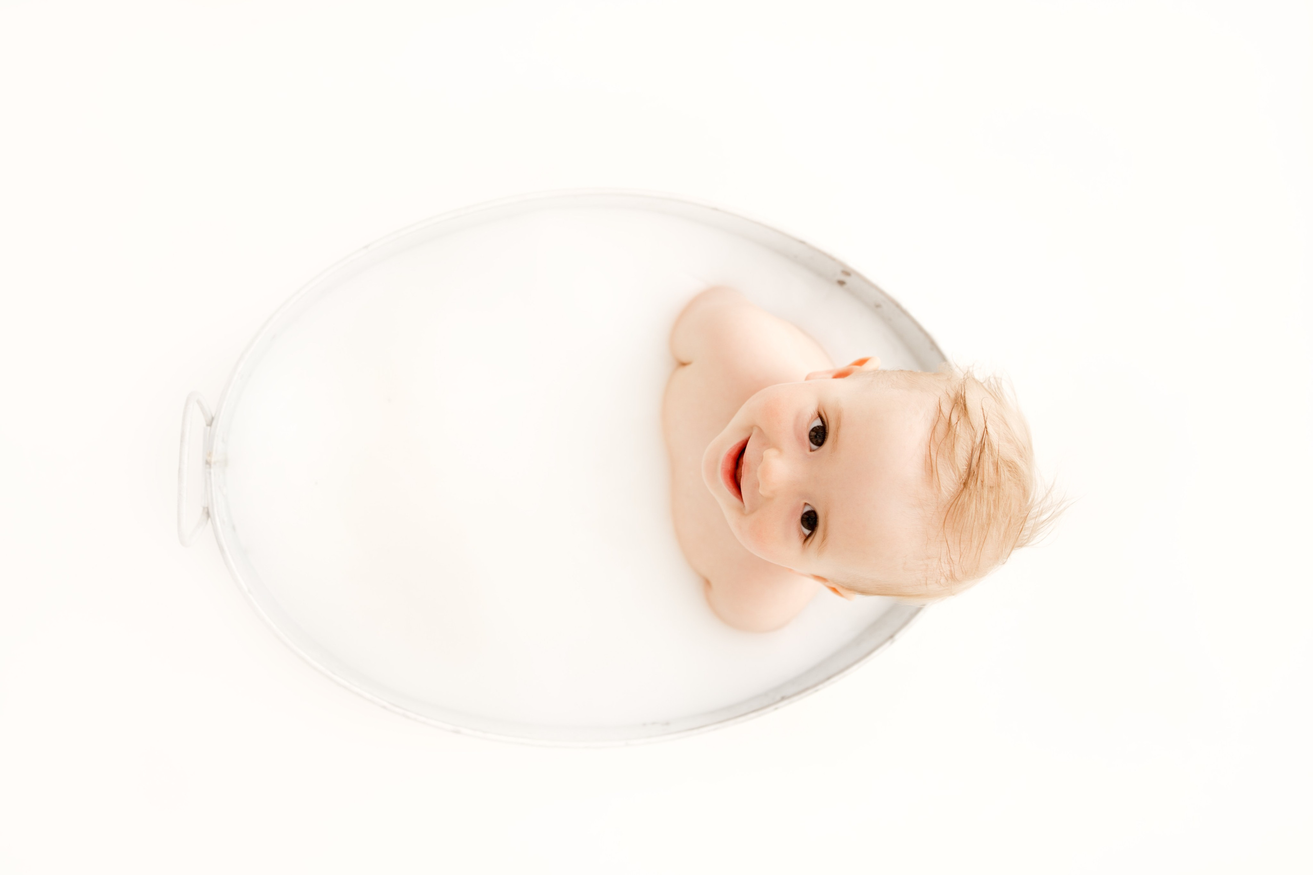 Fotografia rodzinna w Łodzi. Fotograf Łódź. Sesja noworodkowa, ciążowa.