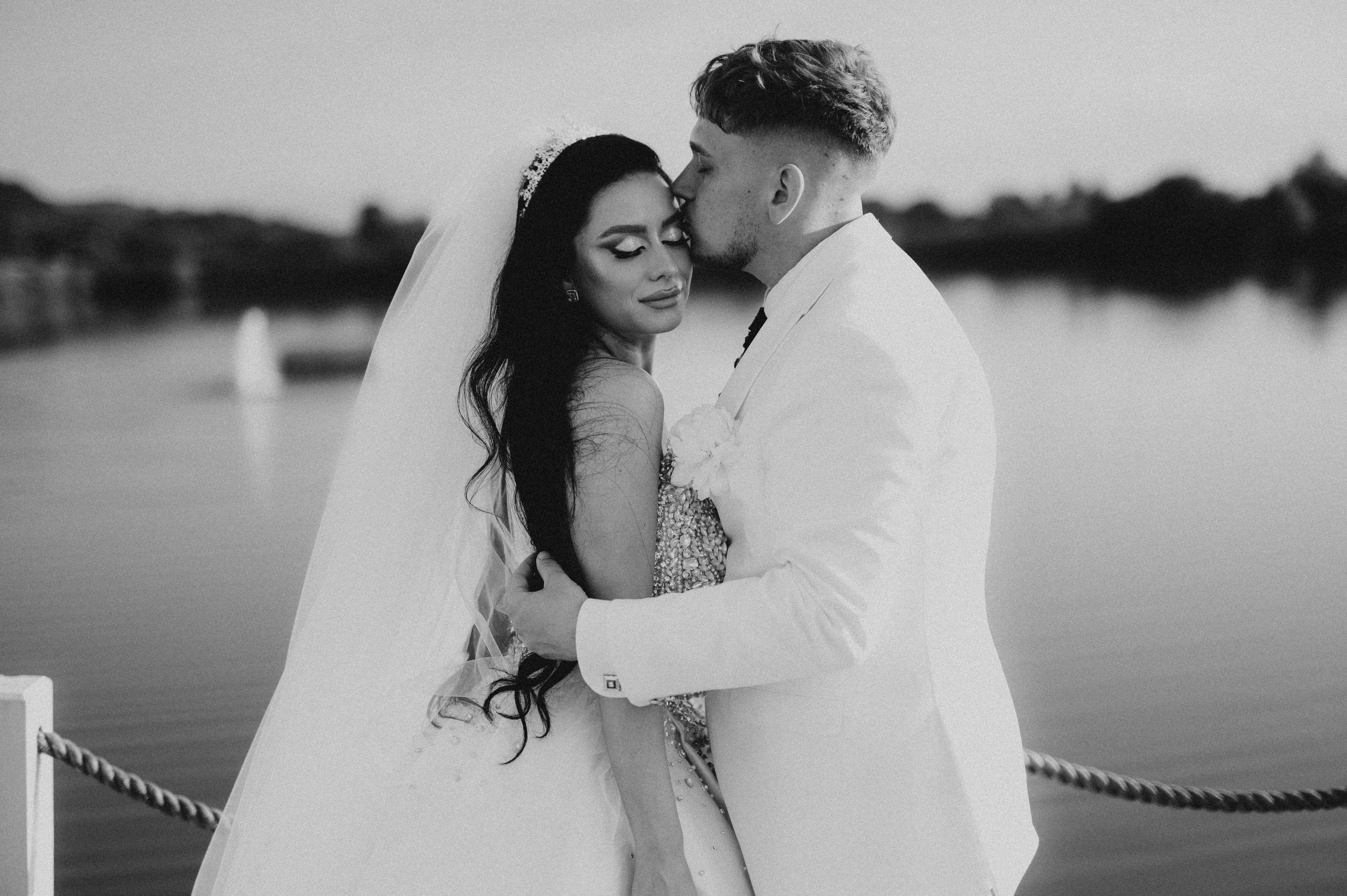 Silva + Norbert | Deva, Hunedoara. FotoVizion Iași