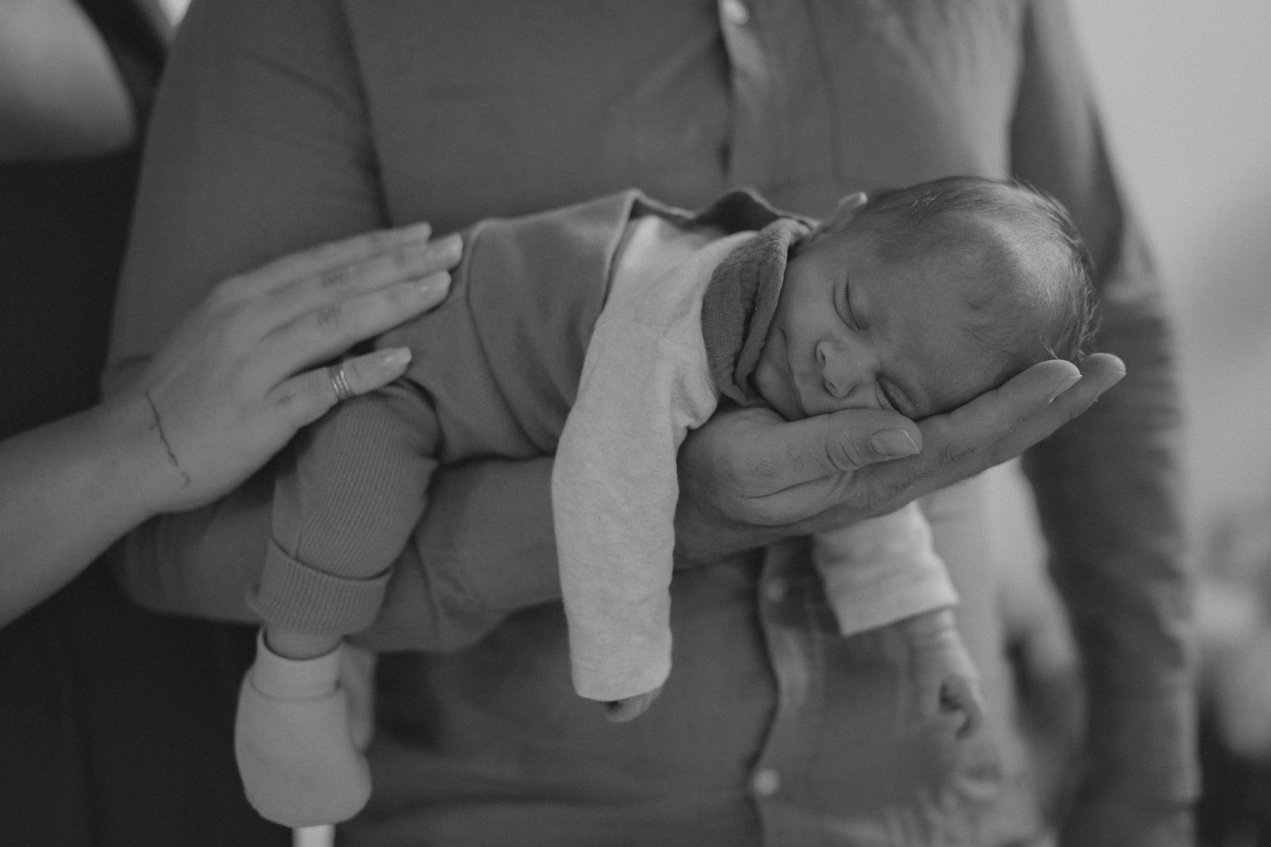 Newborn Home. Katerina Sellitti - Newborn Fotografin aus Bern. Schweiz