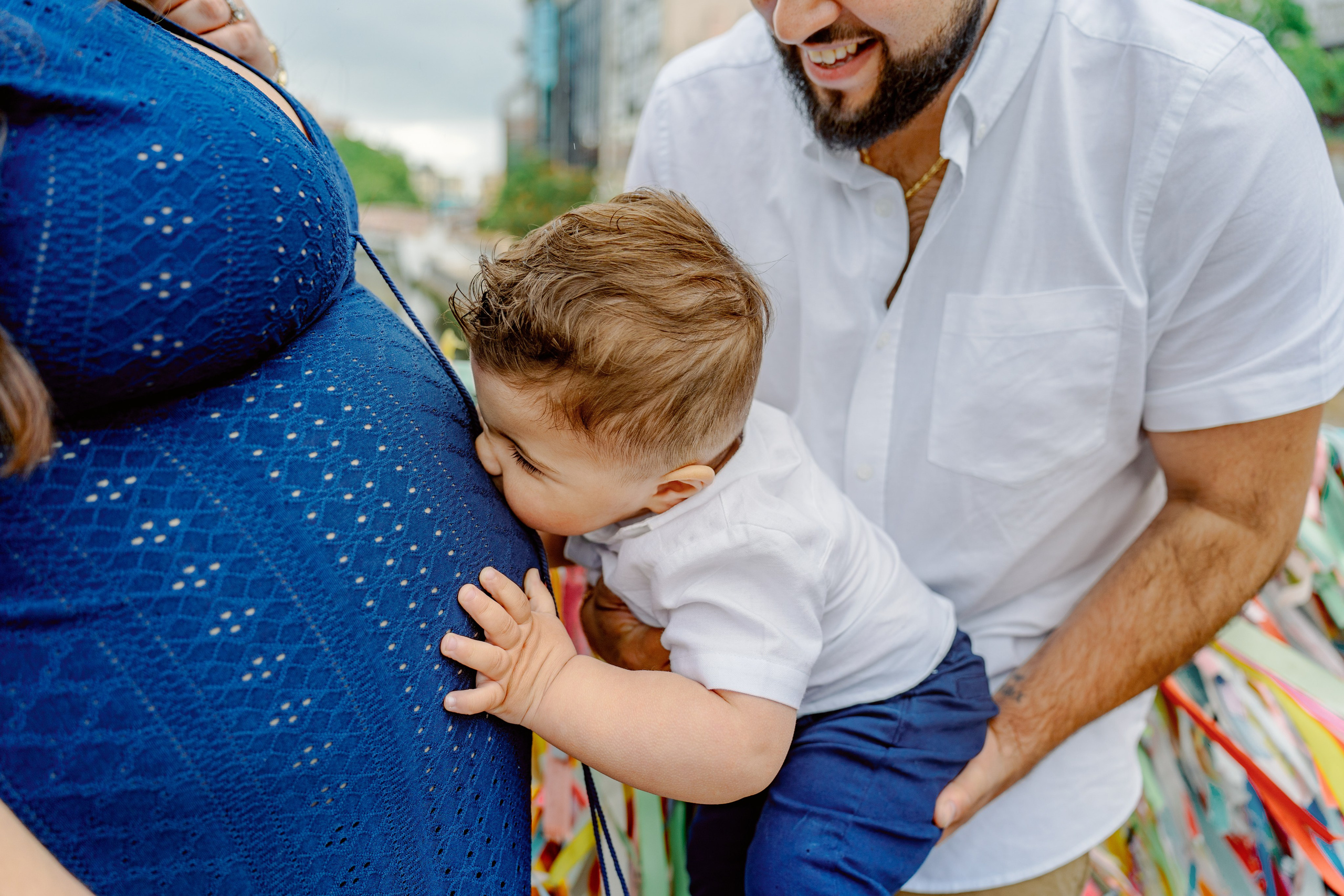 FAMILY PHOTO SHOOT IN AVEIRO. Photo and video shoots, photo tours in Portugal — WePortugal