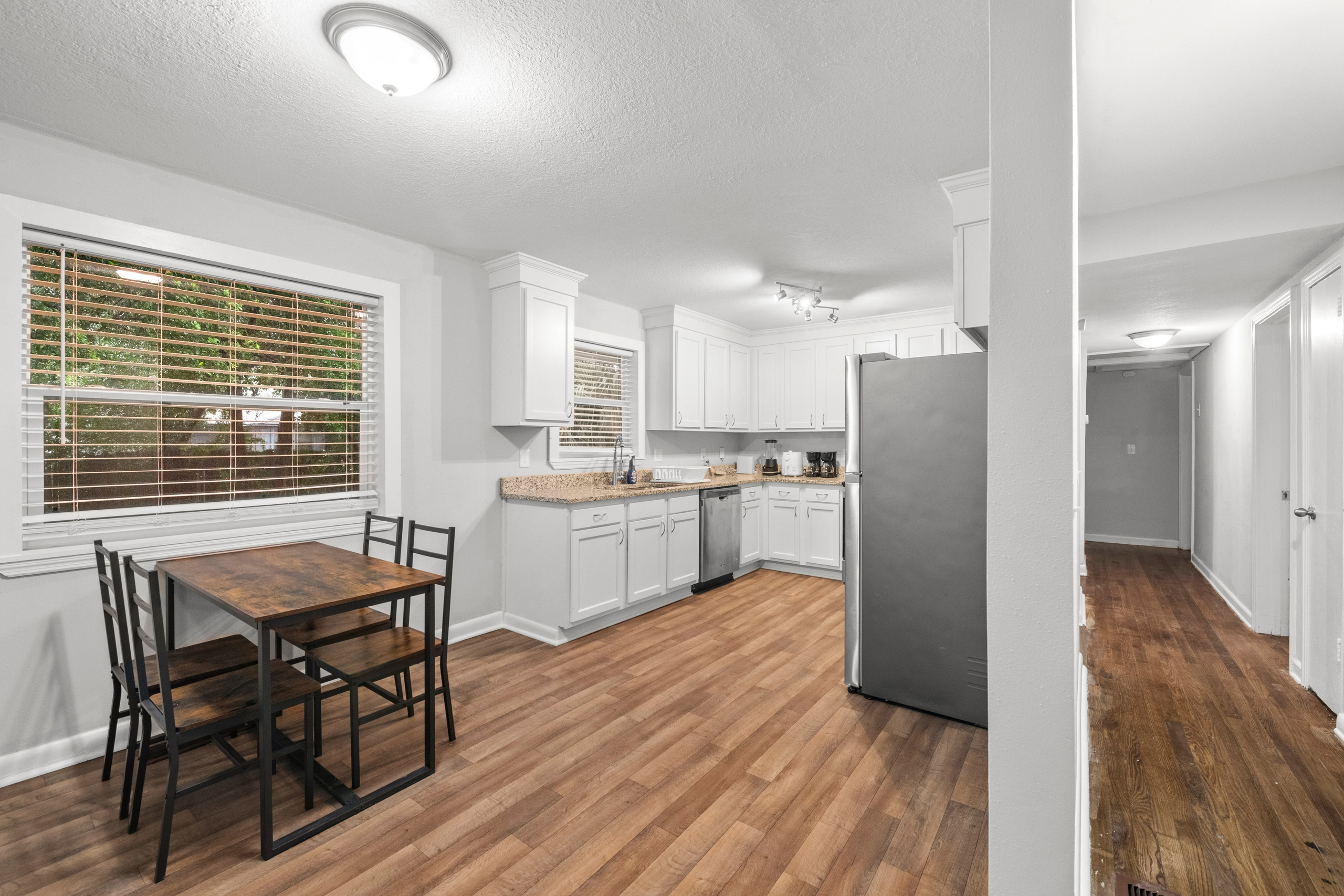 Angol Pl, Jacksonville, Fl 32 210