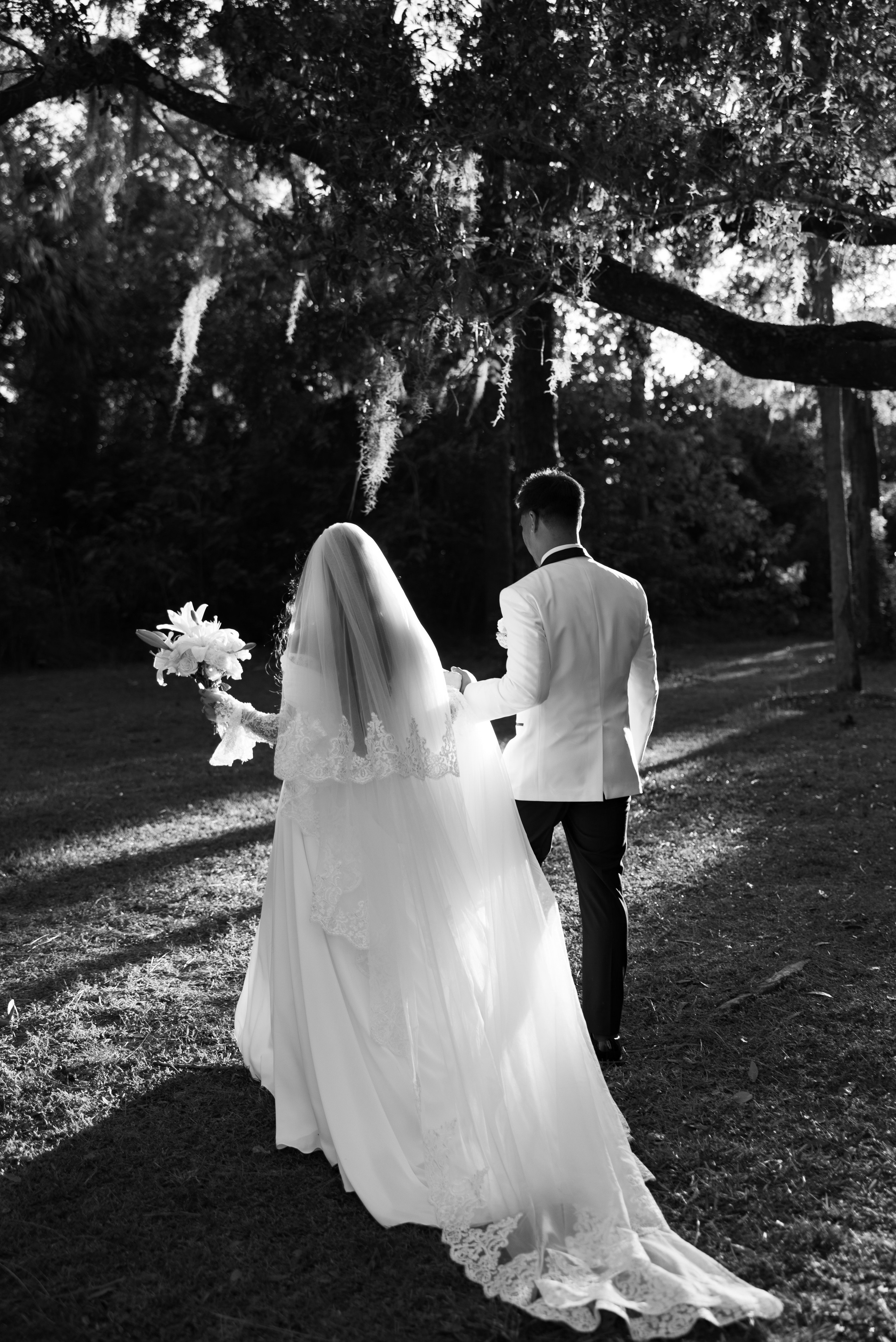 Eunice and RJ. Orlando. Photographer Anastasia Nagibina