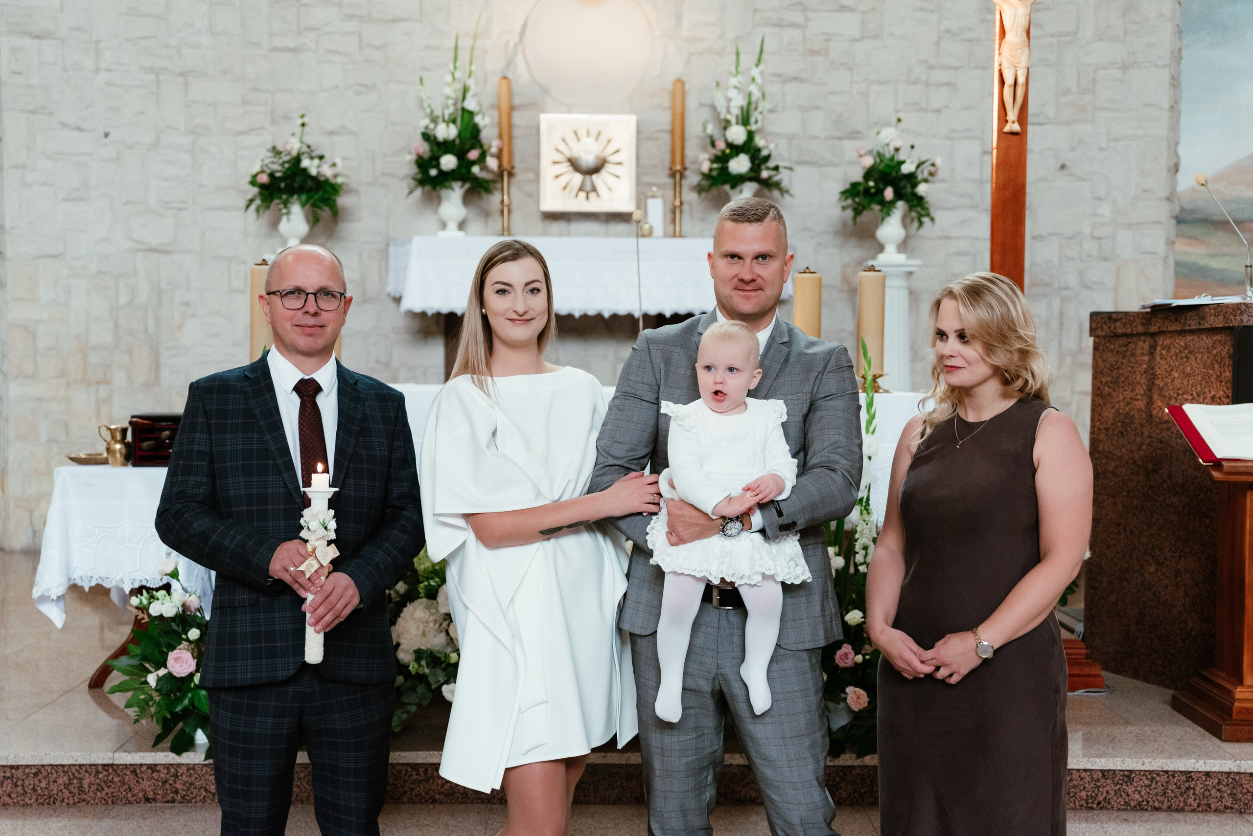 Chrzest Pola. Eugene Save – Fotograf Ślubny i Rodzinny | Warszawa i Cała Polska