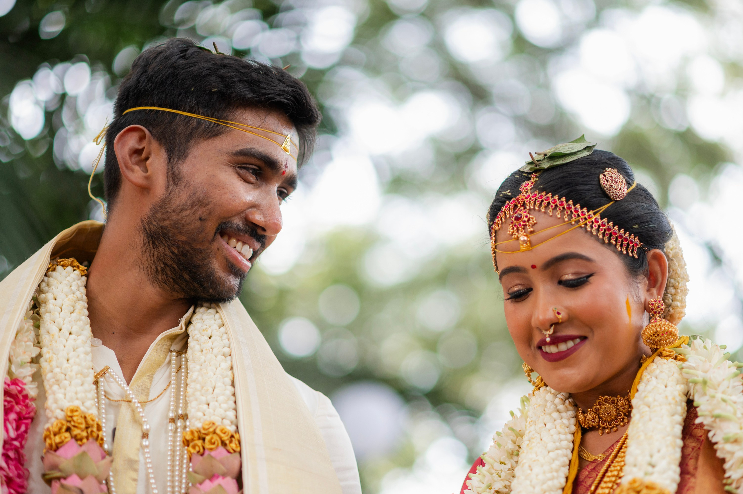 Samyuktha & Manoj, Tamil and Telugu Wedding at Angana Courtyard, Bangalore | Truly Yours