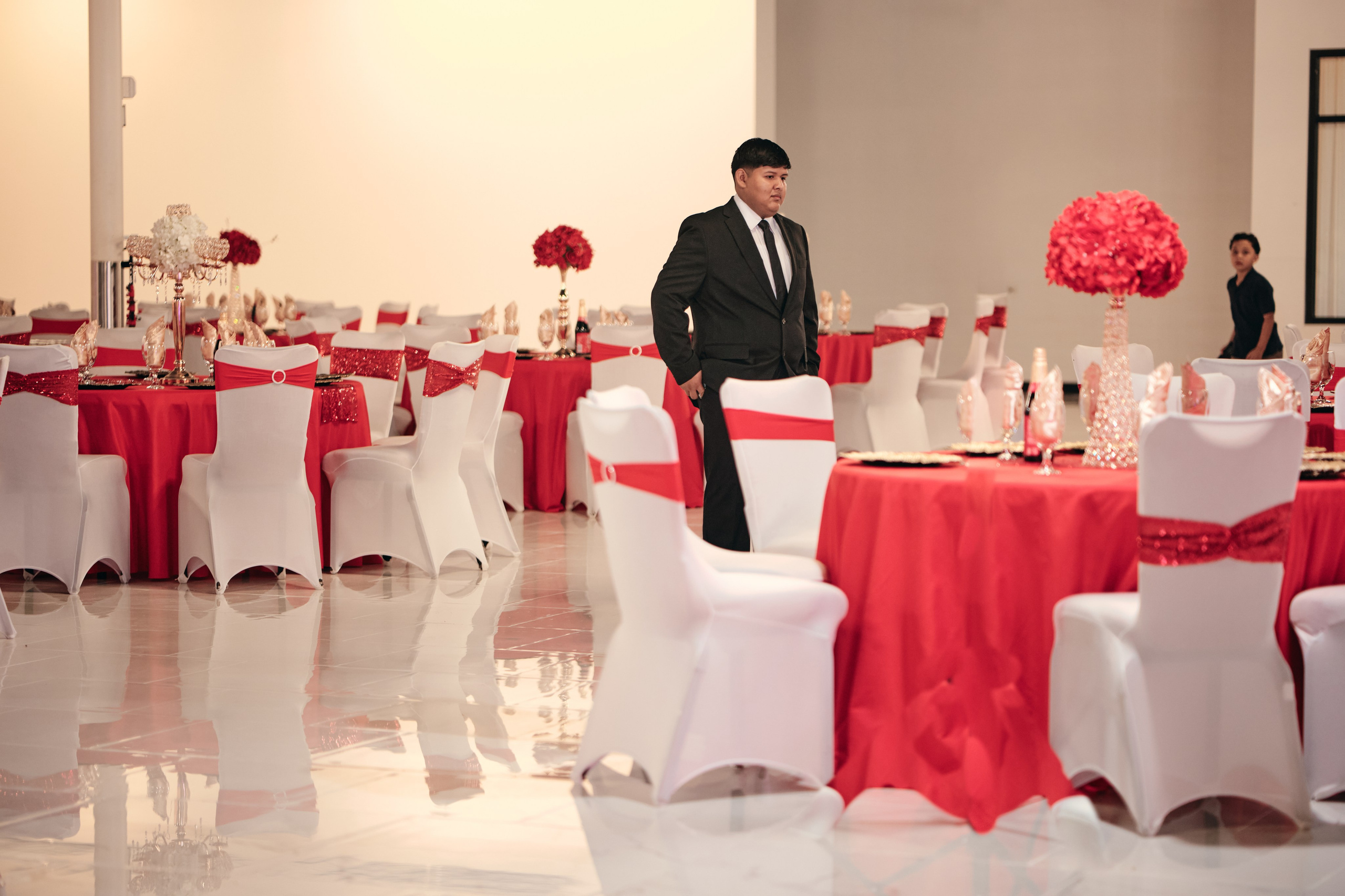Blue Moon Events: Espacio y Comodidad para Quinceañeras)