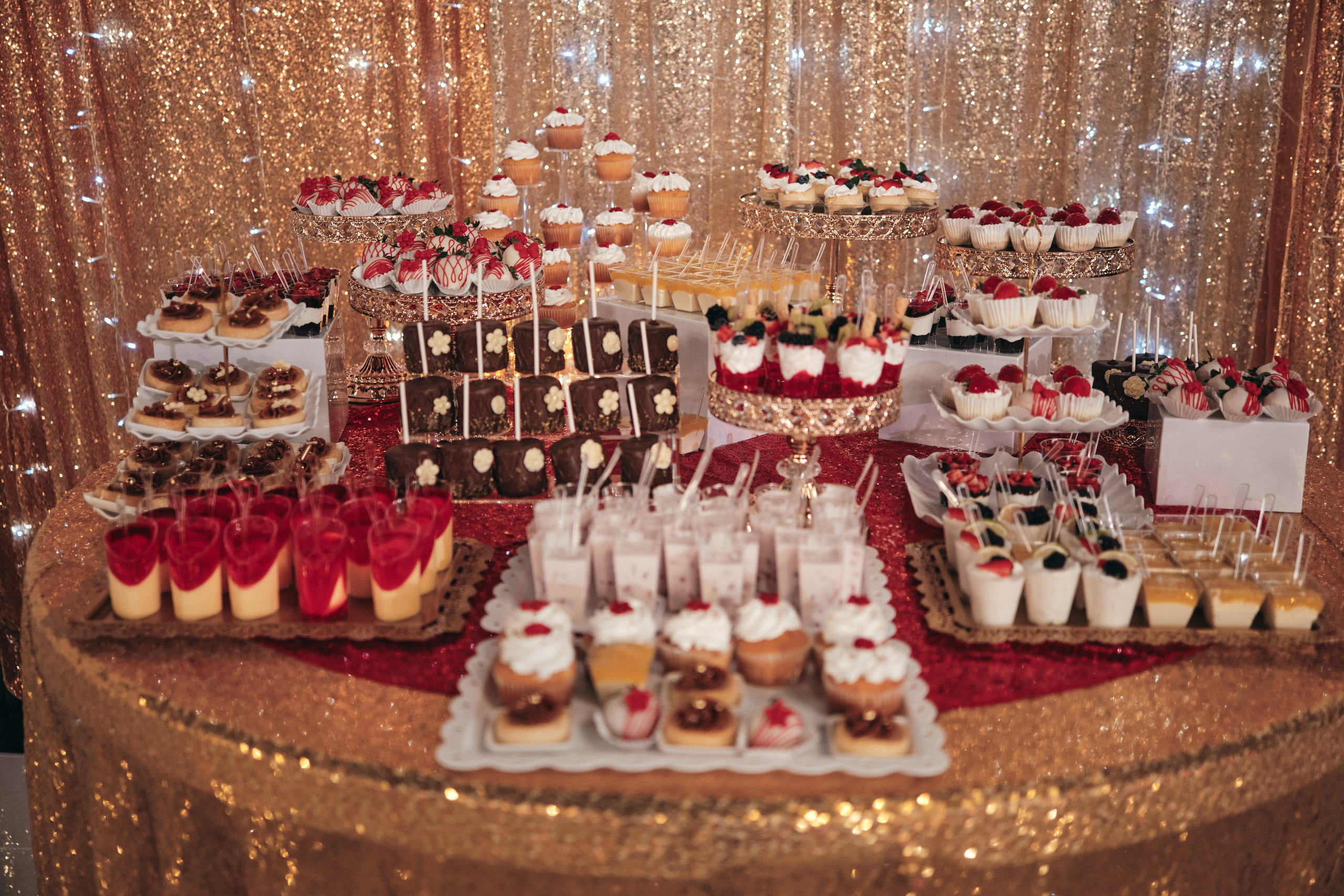 Blue Moon Events: Espacio y Comodidad para Quinceañeras)